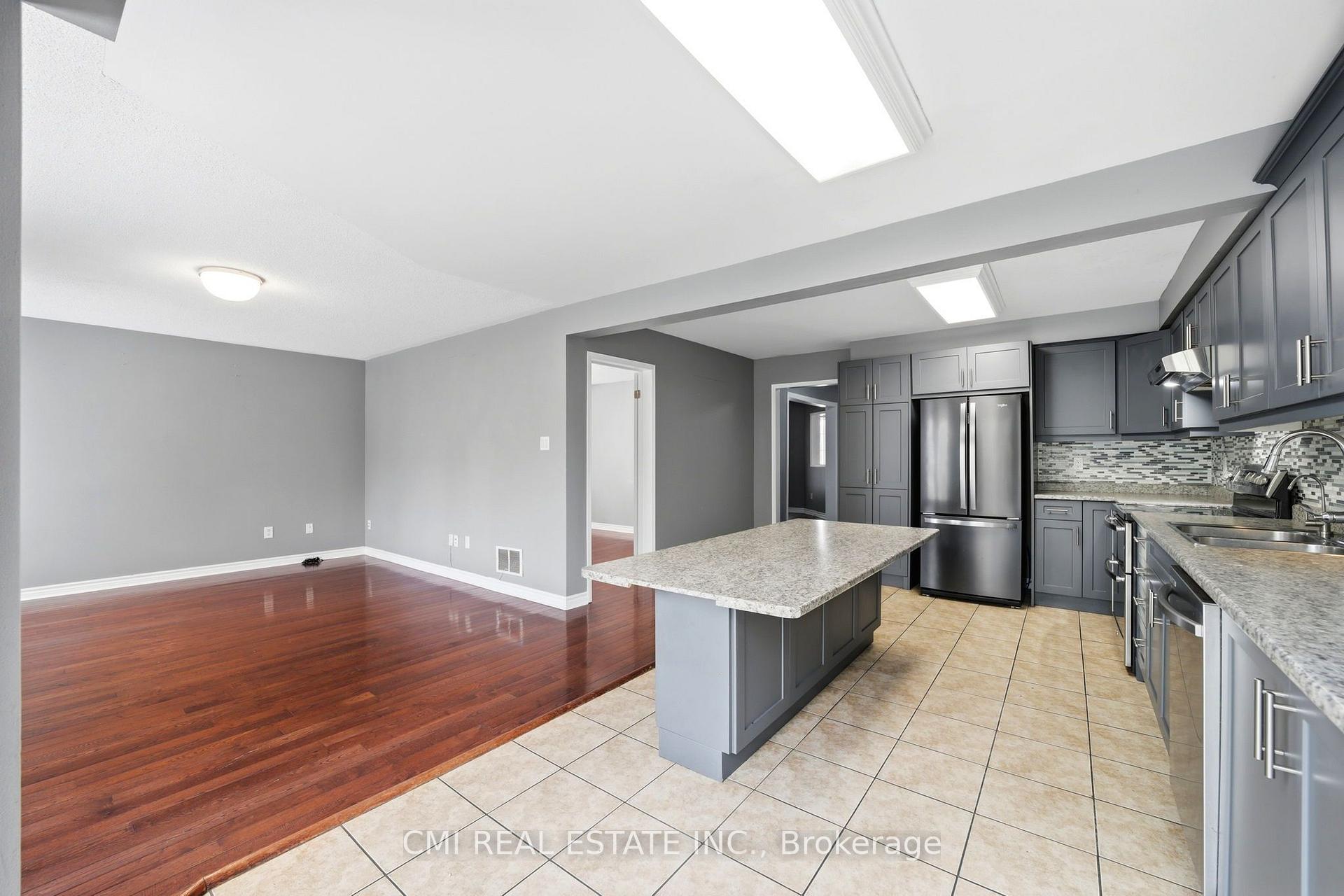 Photo 14 of 147 Porchlight Road, Brampton, Fletcher's Creek Village — HOMEH