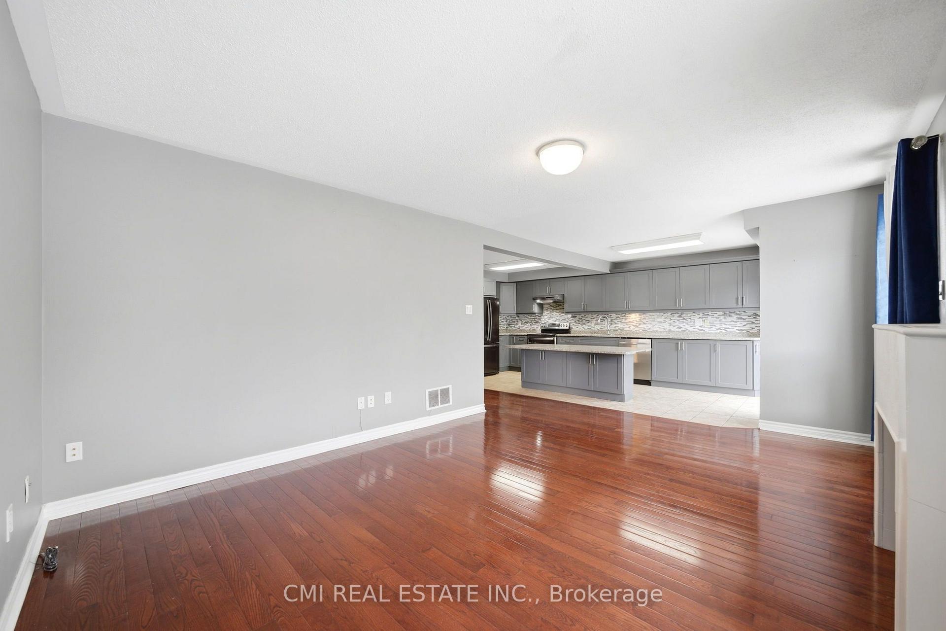 Photo 16 of 147 Porchlight Road, Brampton, Fletcher's Creek Village — HOMEH
