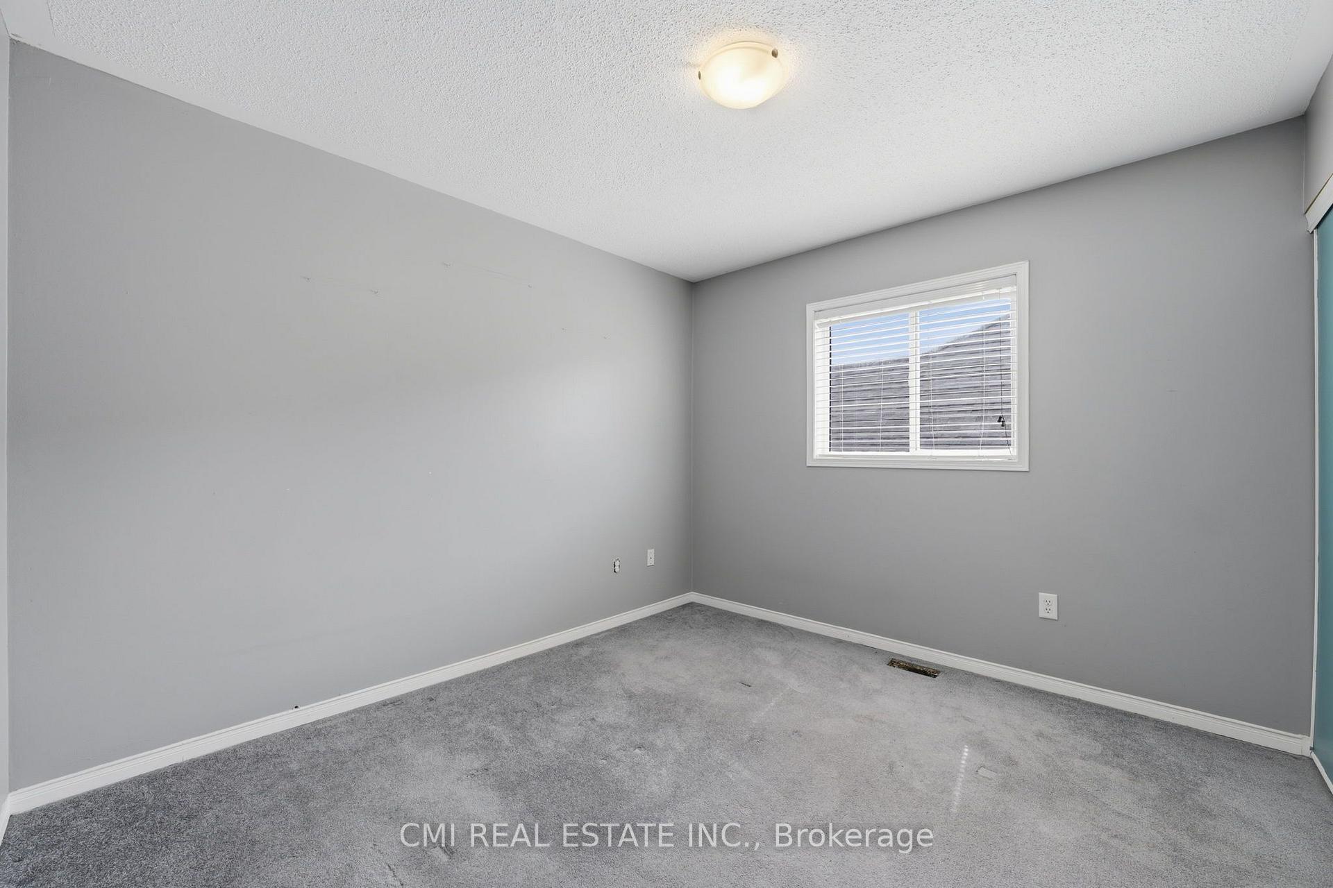 Photo 27 of 147 Porchlight Road, Brampton, Fletcher's Creek Village — HOMEH