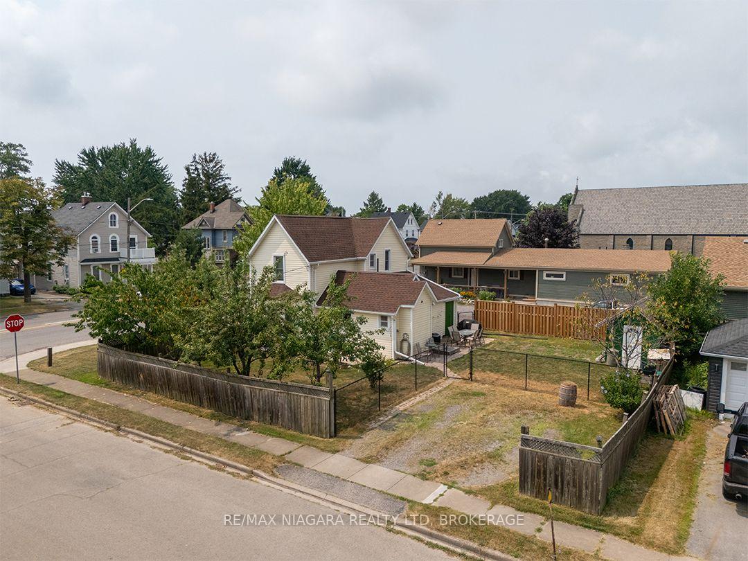 Photo 32 of 357 Main Street W, Port Colborne, Main Street — HOMEH