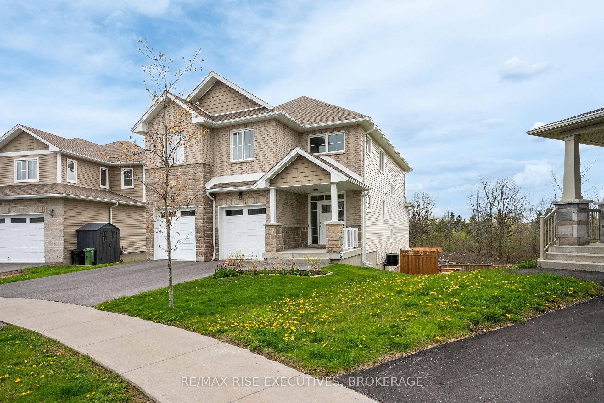 Photo 3 of 483 Beth Crescent, Kingston, City Northwest — HOMEH