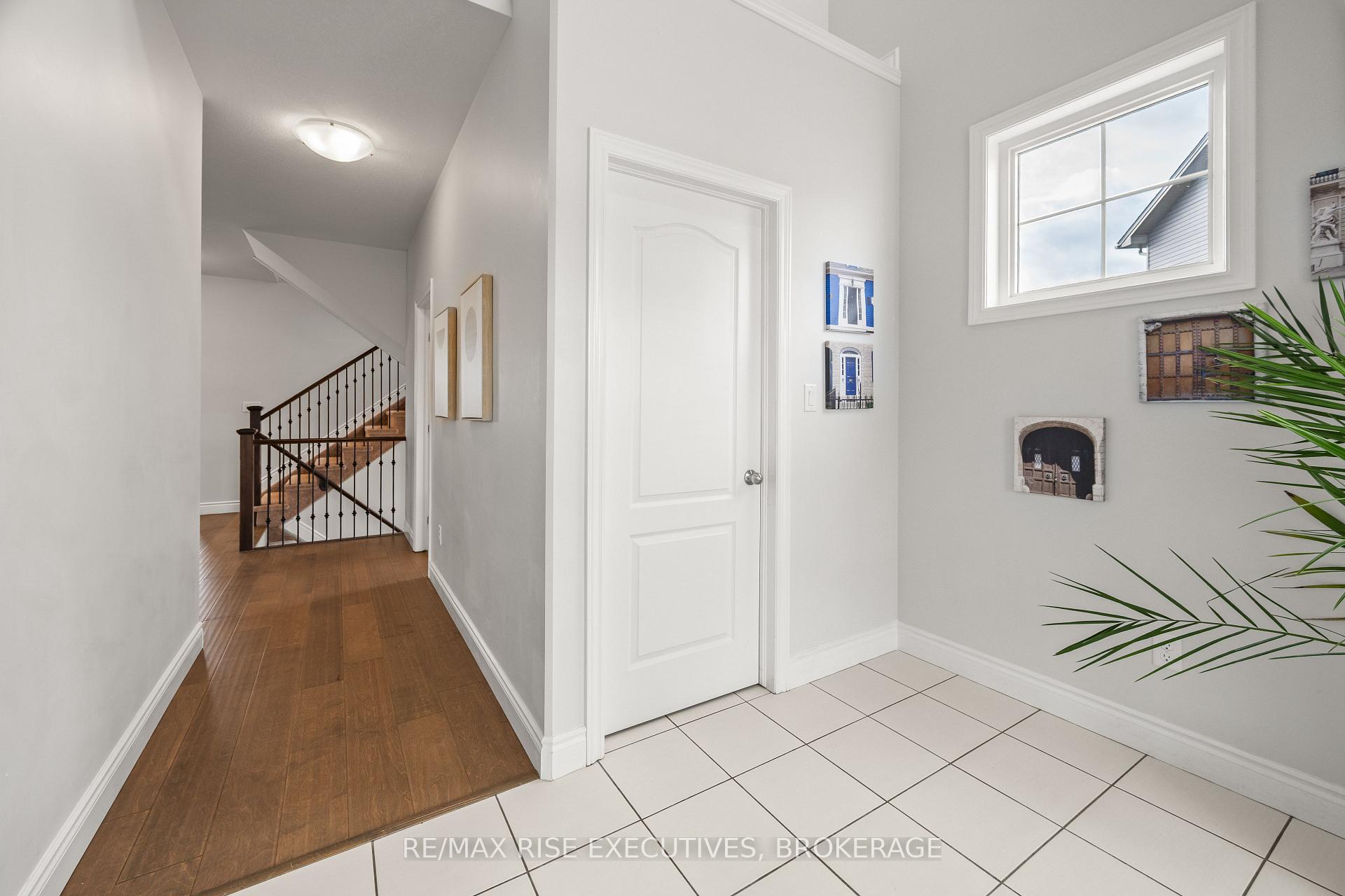 Photo 7 of 483 Beth Crescent, Kingston, City Northwest — HOMEH