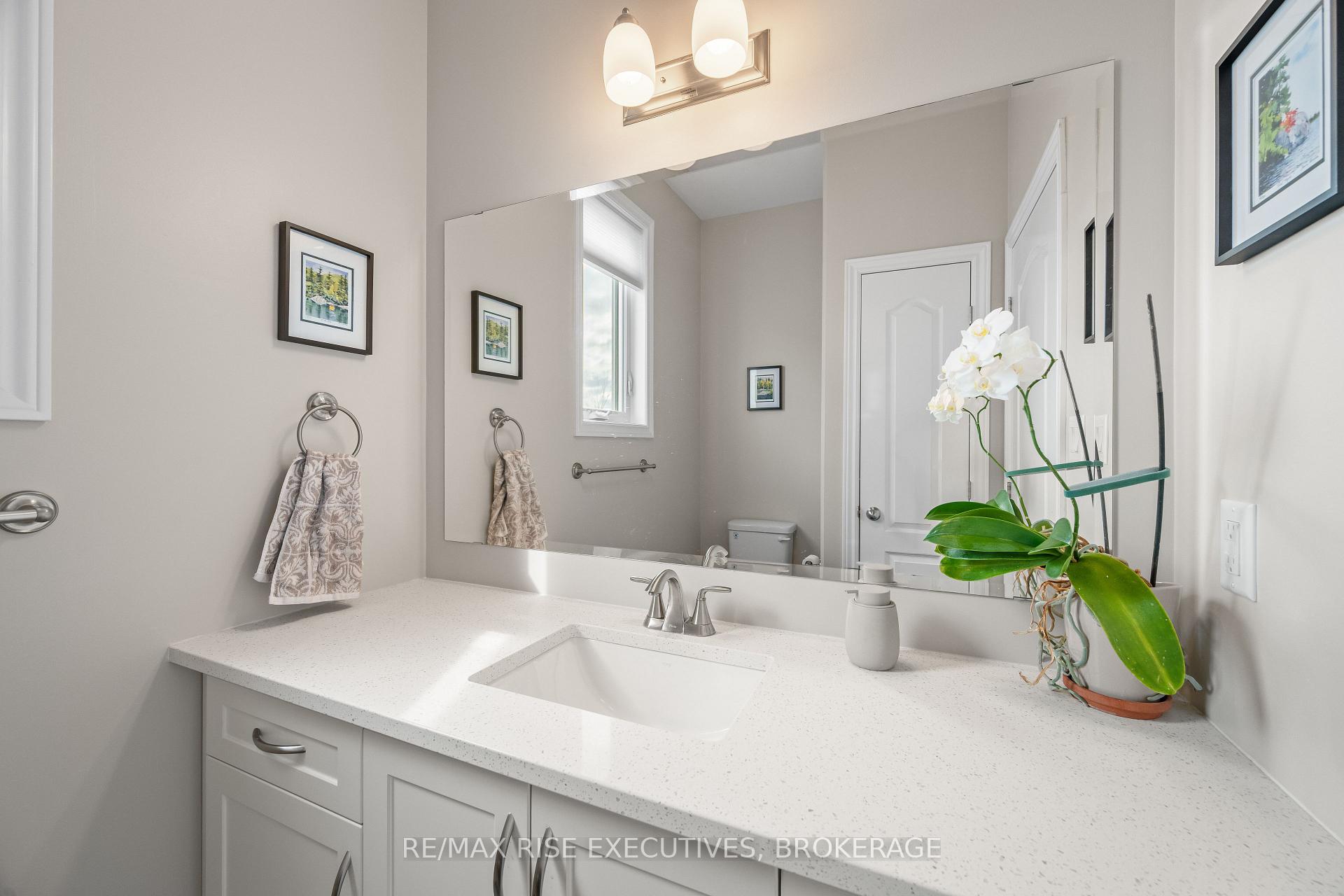 Photo 11 of 483 Beth Crescent, Kingston, City Northwest — HOMEH