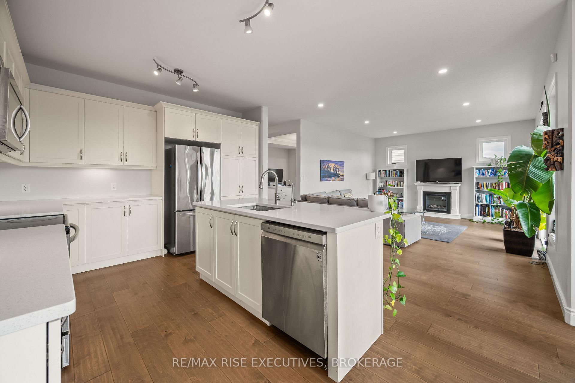 Photo 22 of 483 Beth Crescent, Kingston, City Northwest — HOMEH