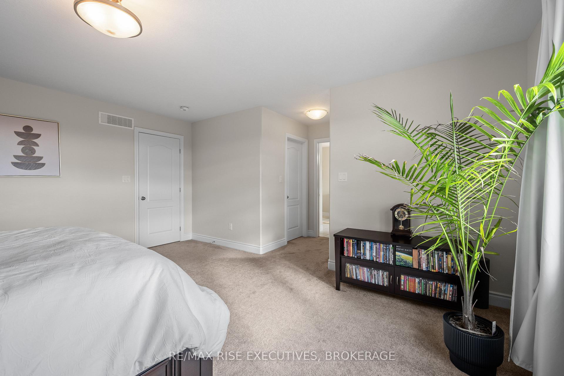 Photo 27 of 483 Beth Crescent, Kingston, City Northwest — HOMEH