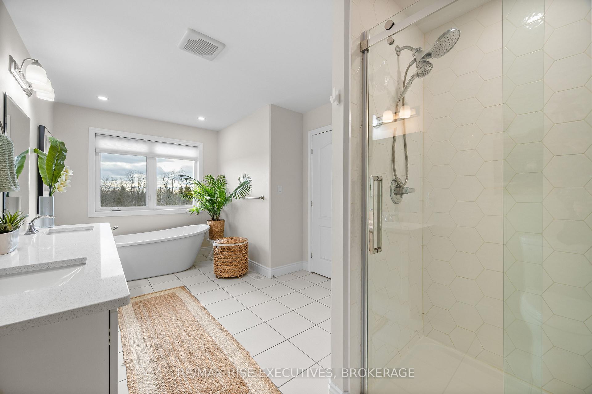Photo 31 of 483 Beth Crescent, Kingston, City Northwest — HOMEH