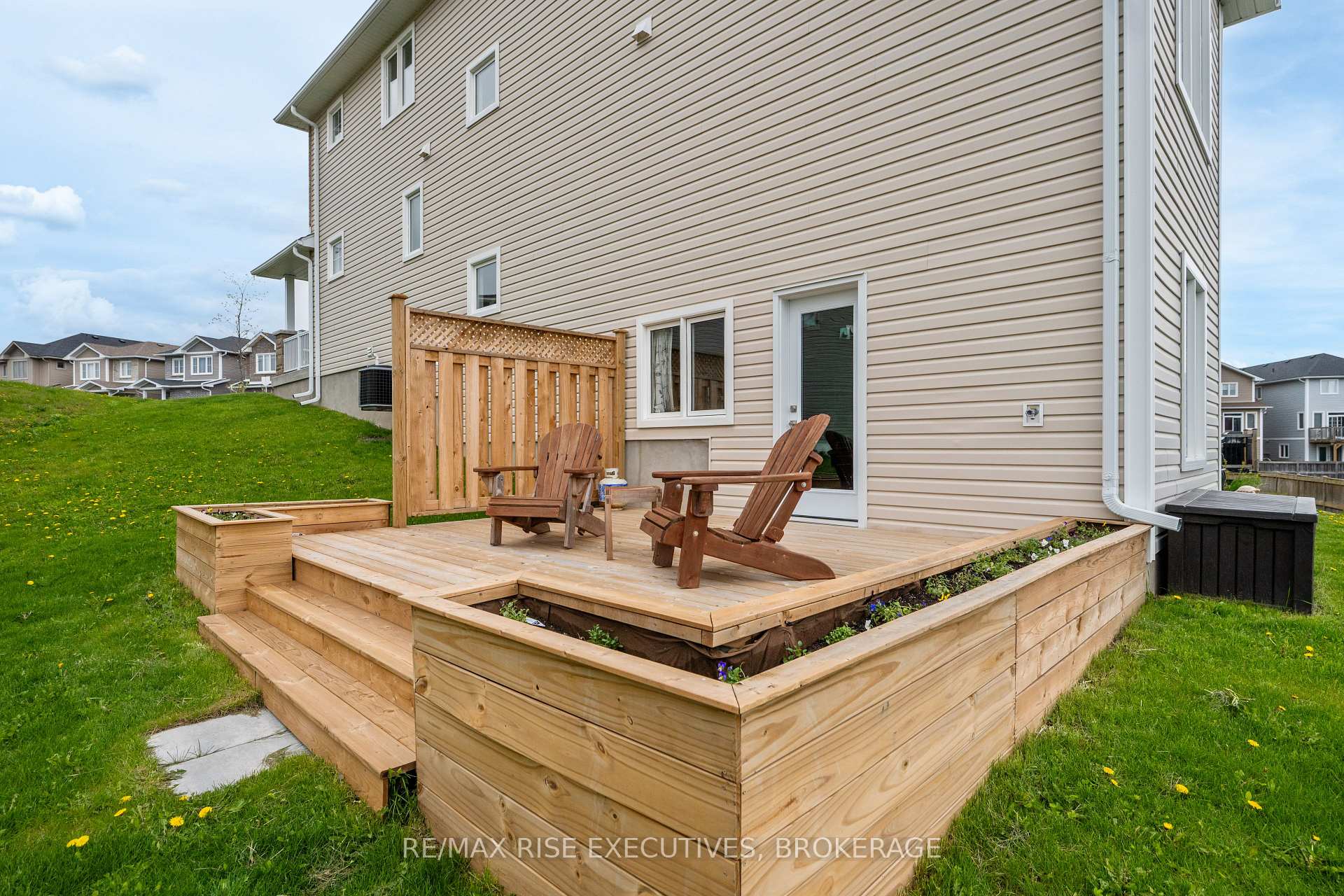 Photo 44 of 483 Beth Crescent, Kingston, City Northwest — HOMEH