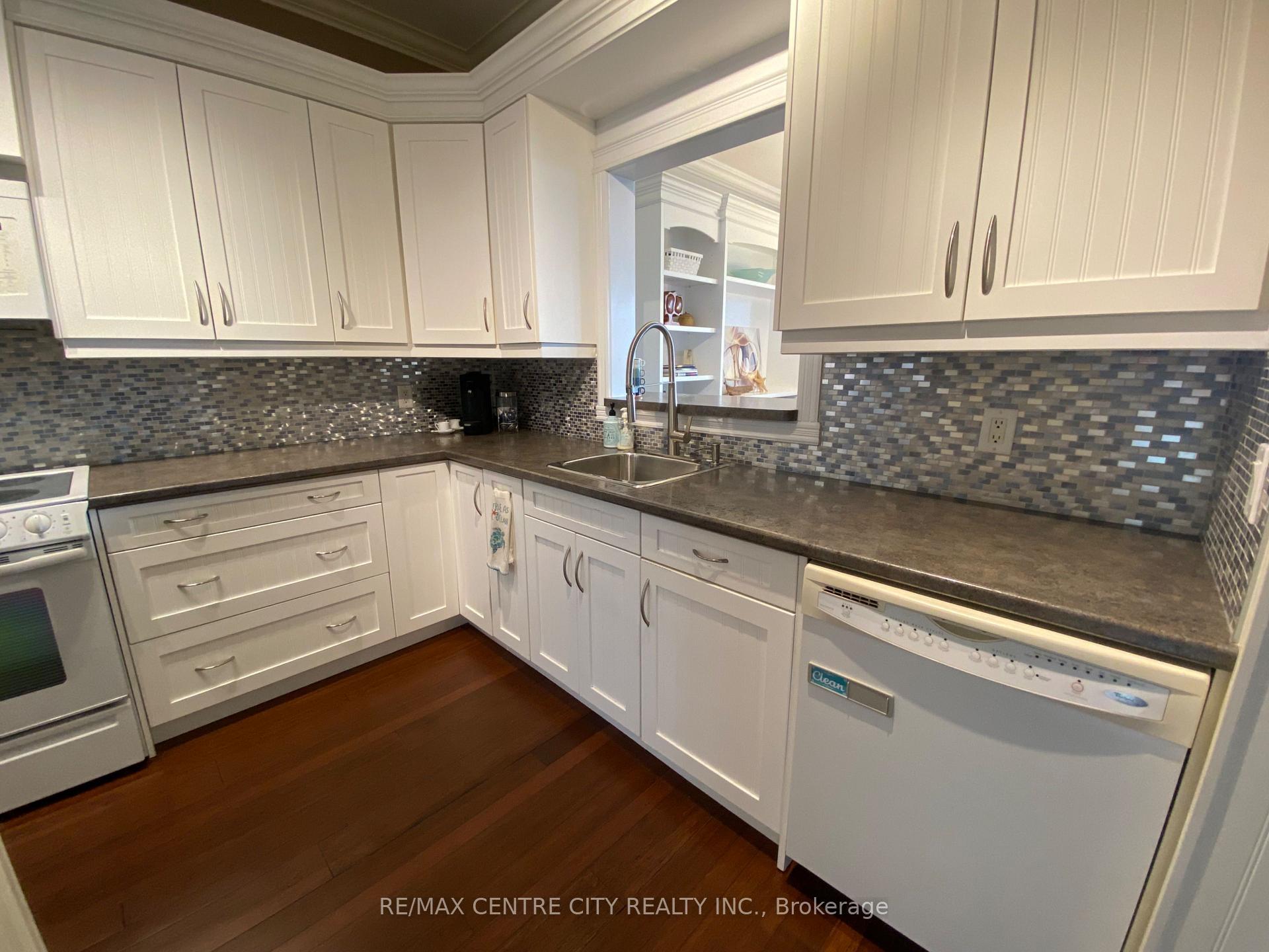 Photo 8 of Unit 46, 374 Front Street, Central Elgin, Port Stanley — HOMEH