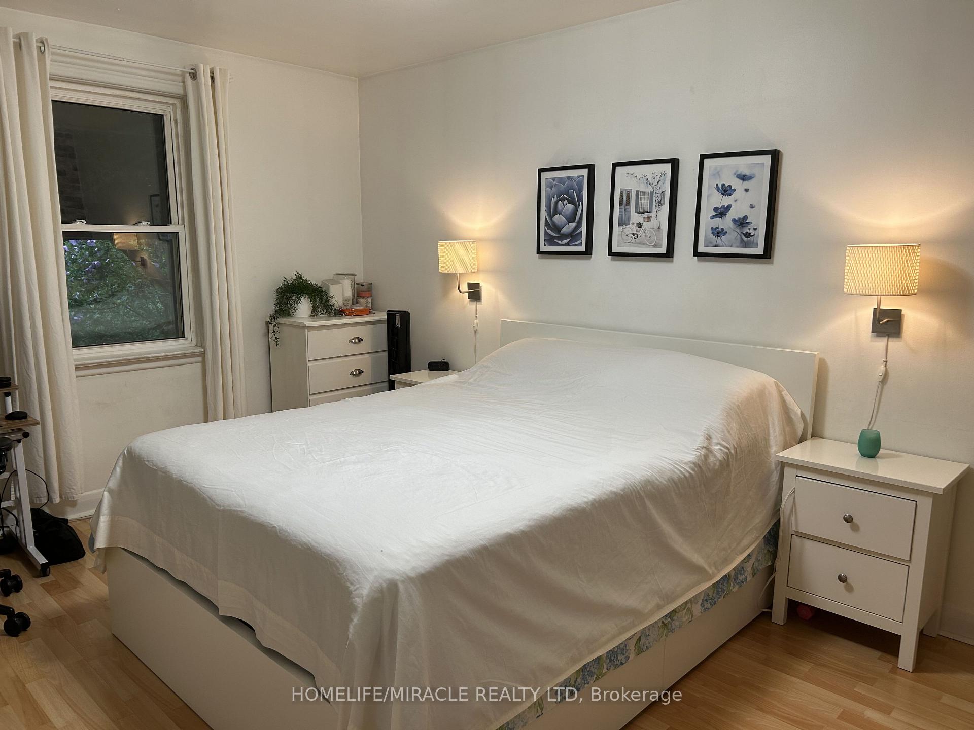 Photo 8 of 46 Inniswood ( Upper Level) Drive, Scarborough, Wexford-Maryvale — HOMEH