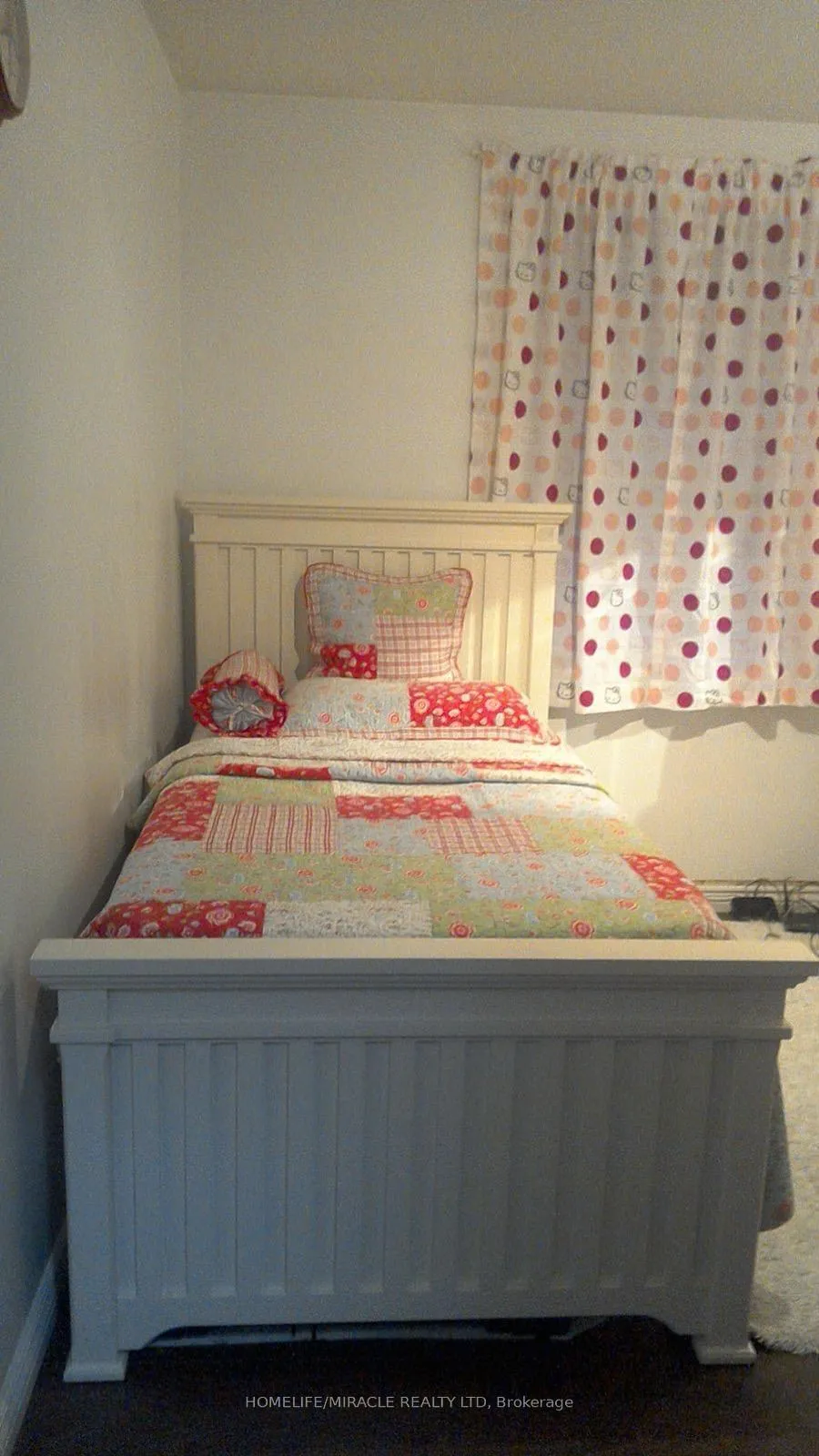 Photo 11 of 46 Inniswood ( Upper Level) Drive, Scarborough, Wexford-Maryvale — HOMEH