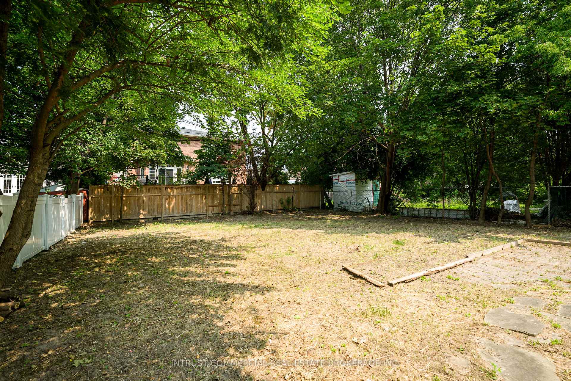 Photo 44 of 362 Lawrence Avenue W, Toronto, Bedford Park-Nortown — HOMEH