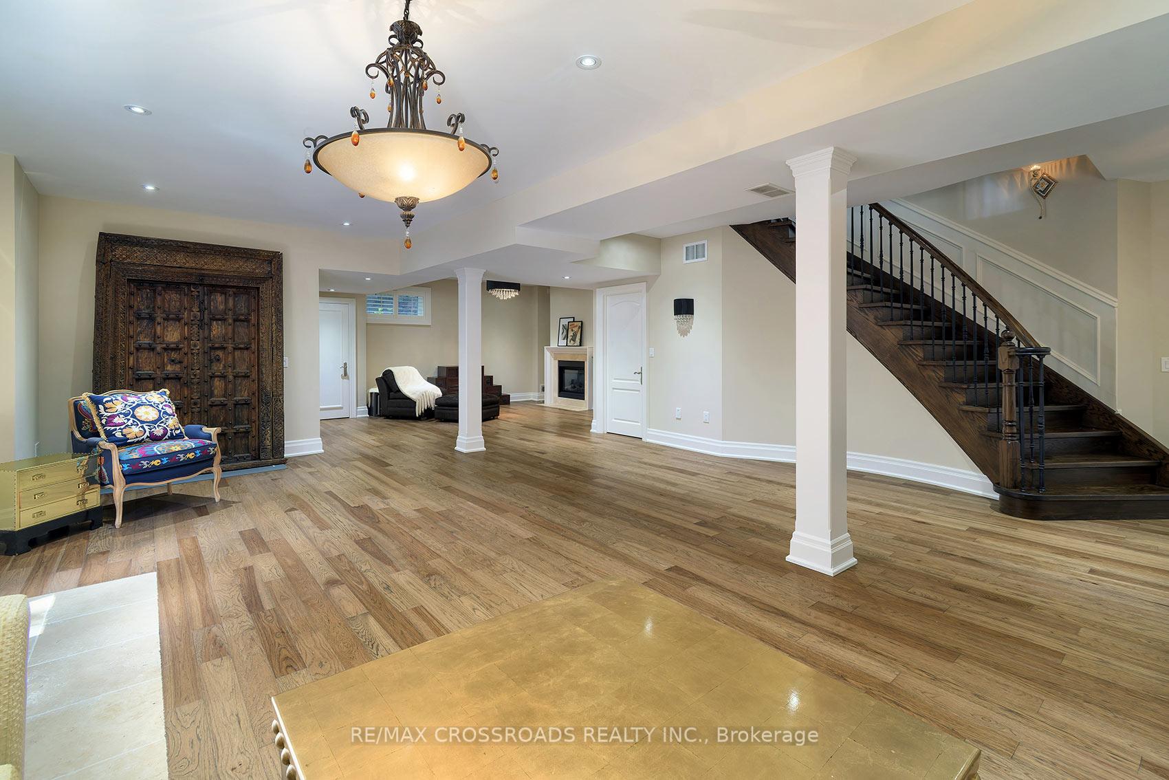 Photo 41 of 2 Bond Avenue, North York, Banbury-Don Mills — HOMEH