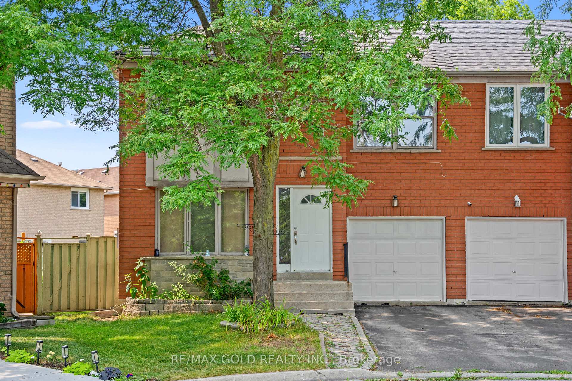 Photo 3 of 27 Lofty Pines Place, Brampton, Sandringham-Wellington — HOMEH