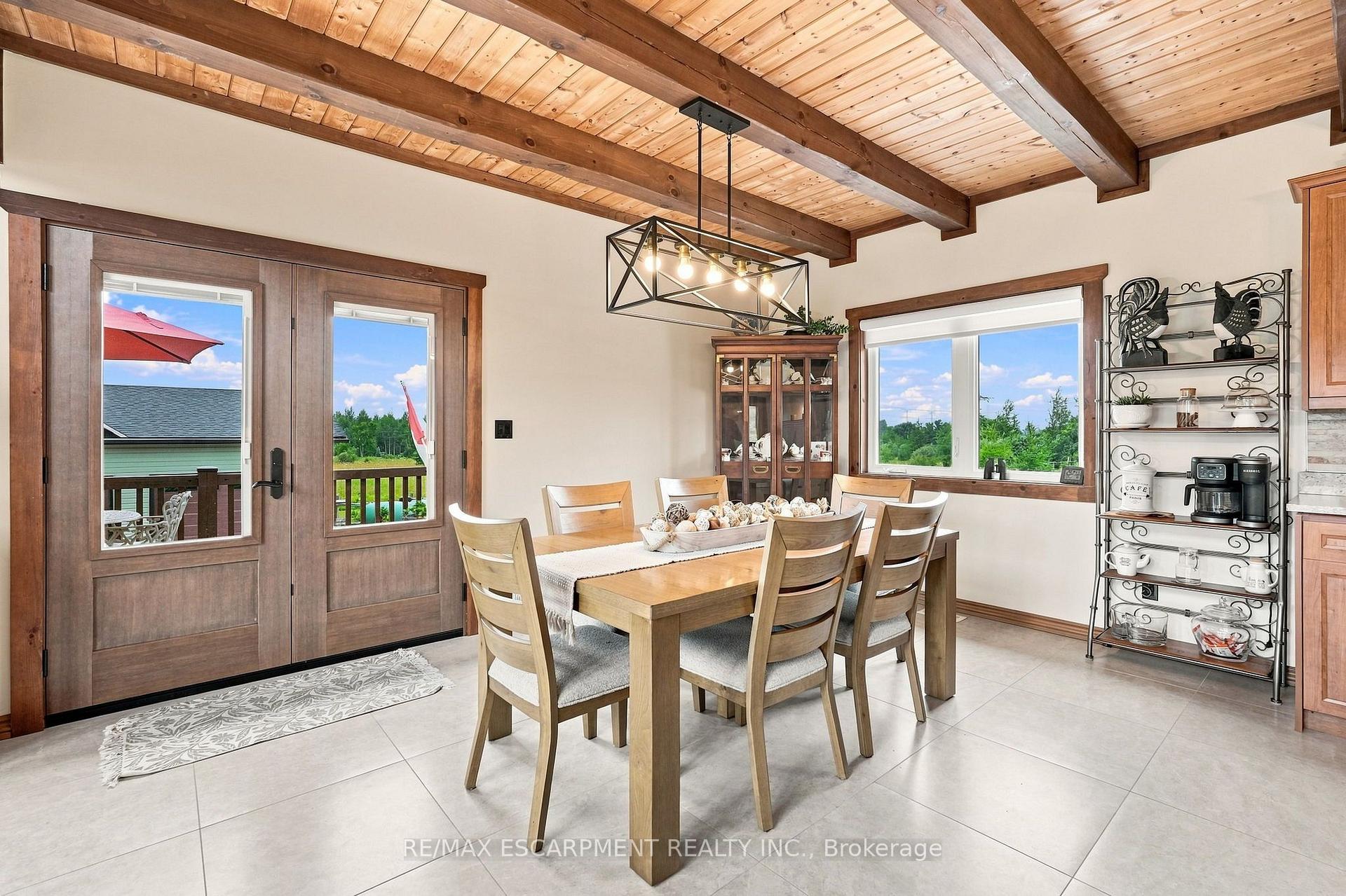 Photo 13 of 124288 Southgate Road 12, Southgate — HOMEH