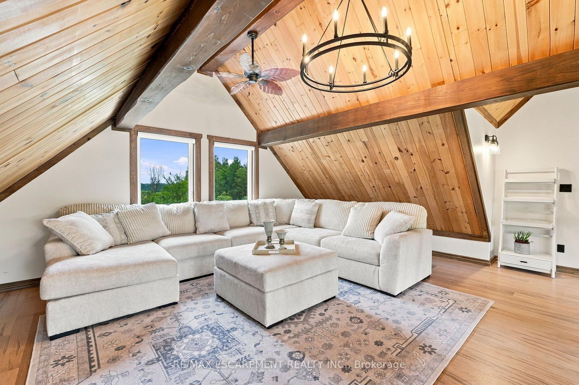 Photo 24 of 124288 Southgate Road 12, Southgate — HOMEH