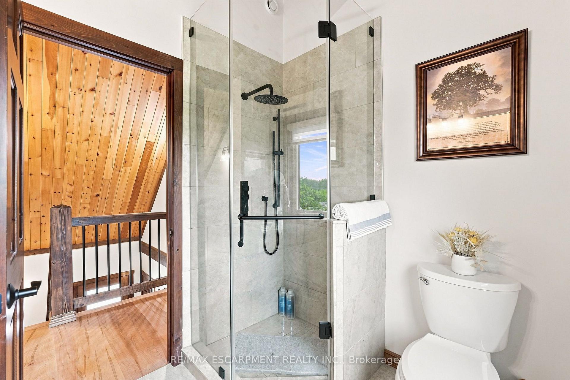 Photo 27 of 124288 Southgate Road 12, Southgate — HOMEH