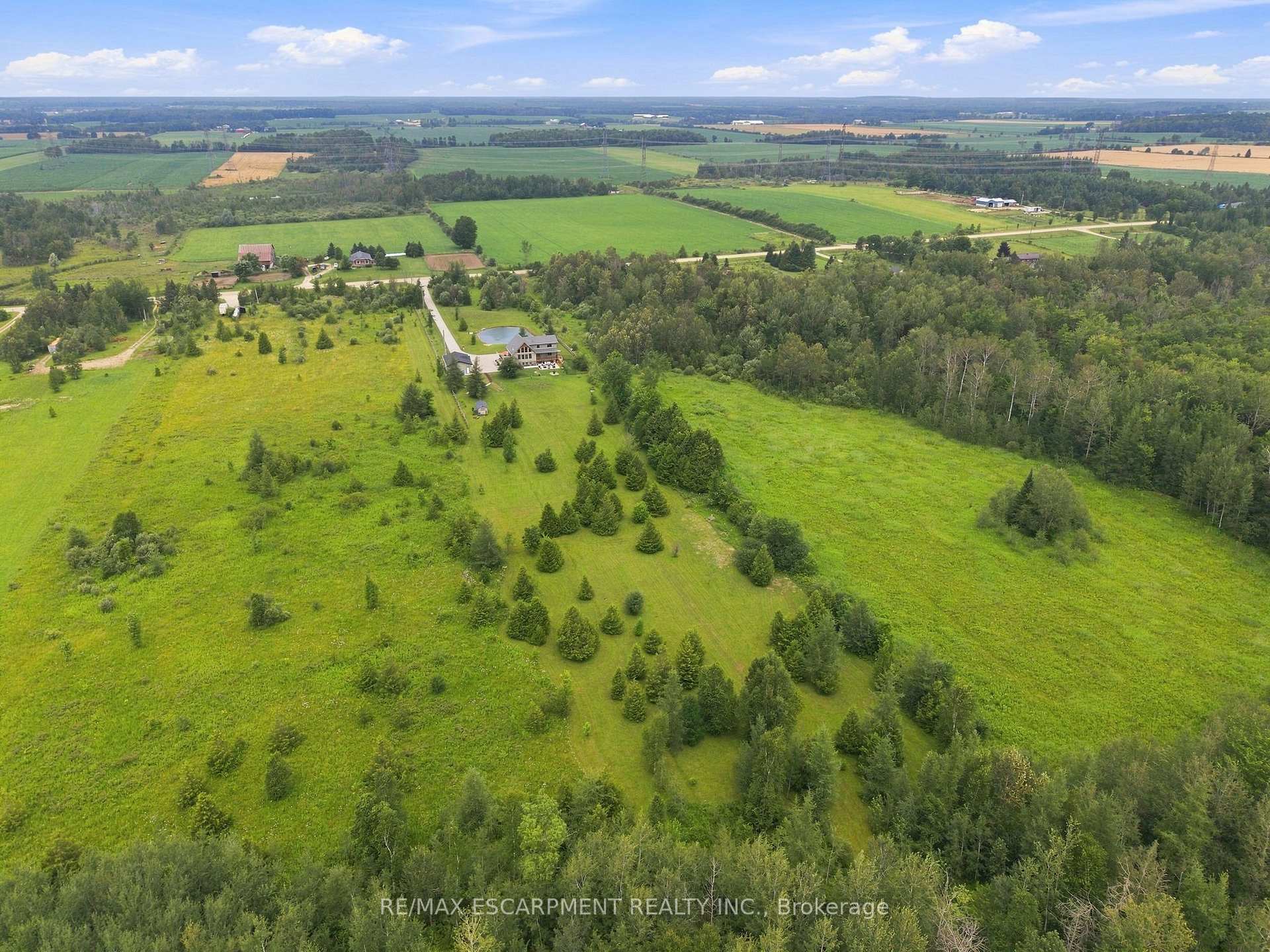 Photo 41 of 124288 Southgate Road 12, Southgate — HOMEH