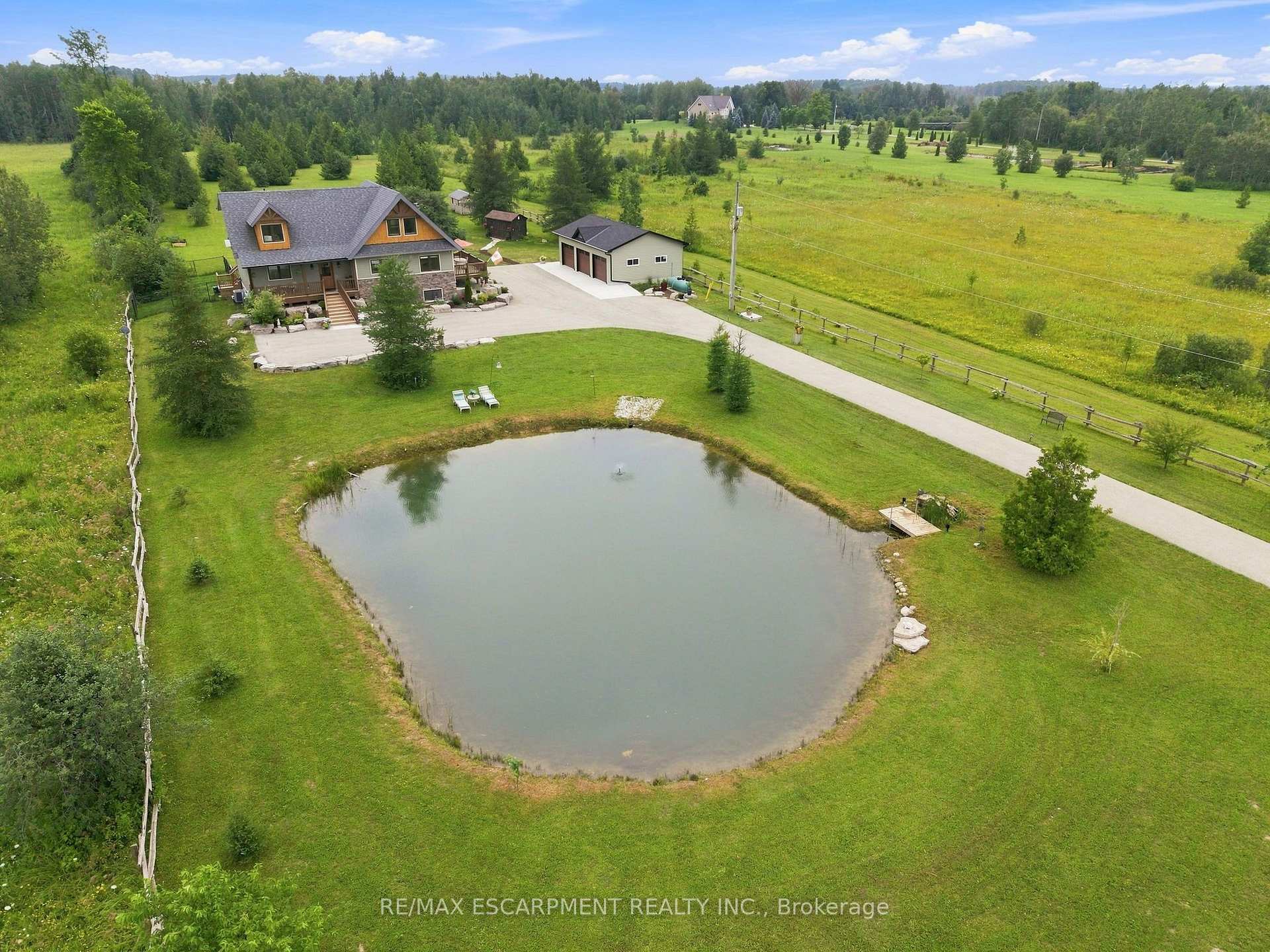 Photo 42 of 124288 Southgate Road 12, Southgate — HOMEH