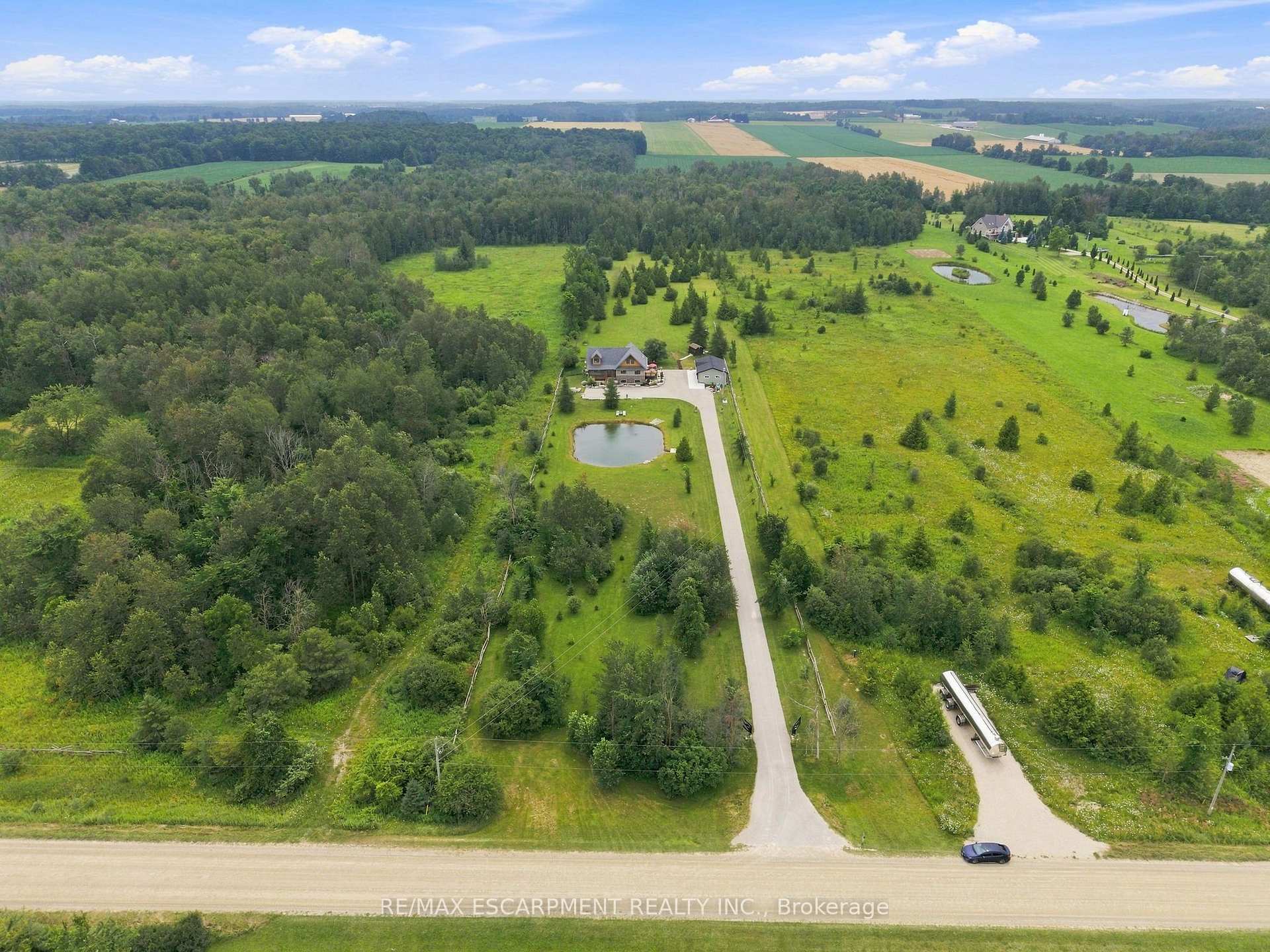 Photo 44 of 124288 Southgate Road 12, Southgate — HOMEH