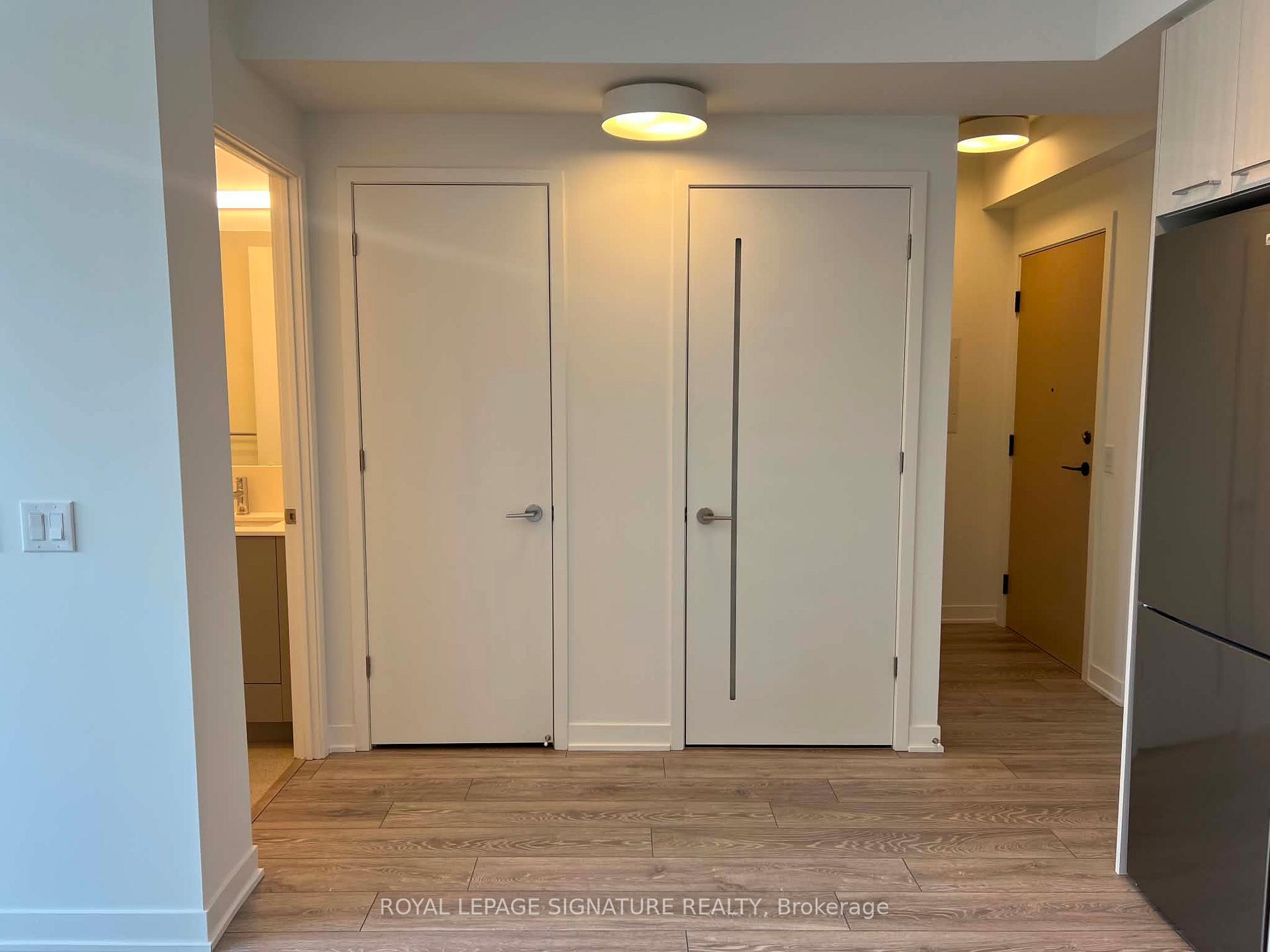 Photo 4 of Unit 2009, 10 Oak Street, Toronto, Regent Park — HOMEH