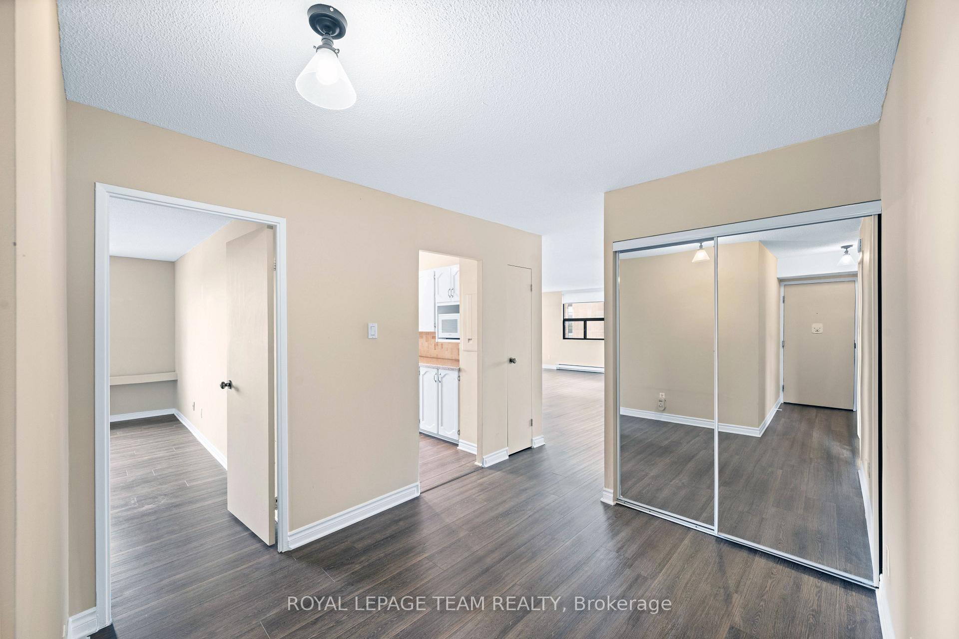 Photo 5 of Unit 804, 1190 Richmond Road, Ottawa, Woodroffe — HOMEH