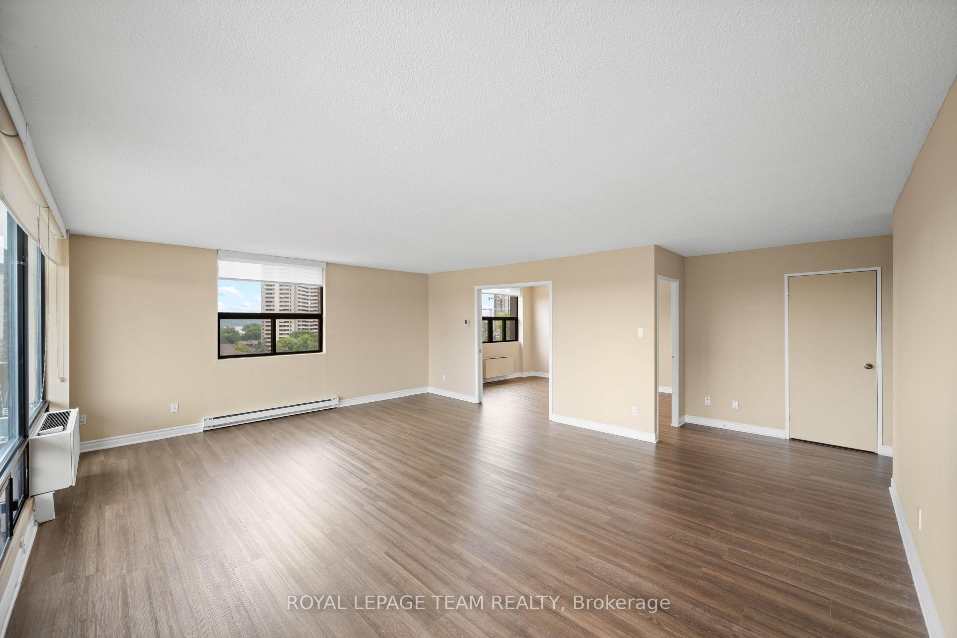 Photo 8 of Unit 804, 1190 Richmond Road, Ottawa, Woodroffe — HOMEH