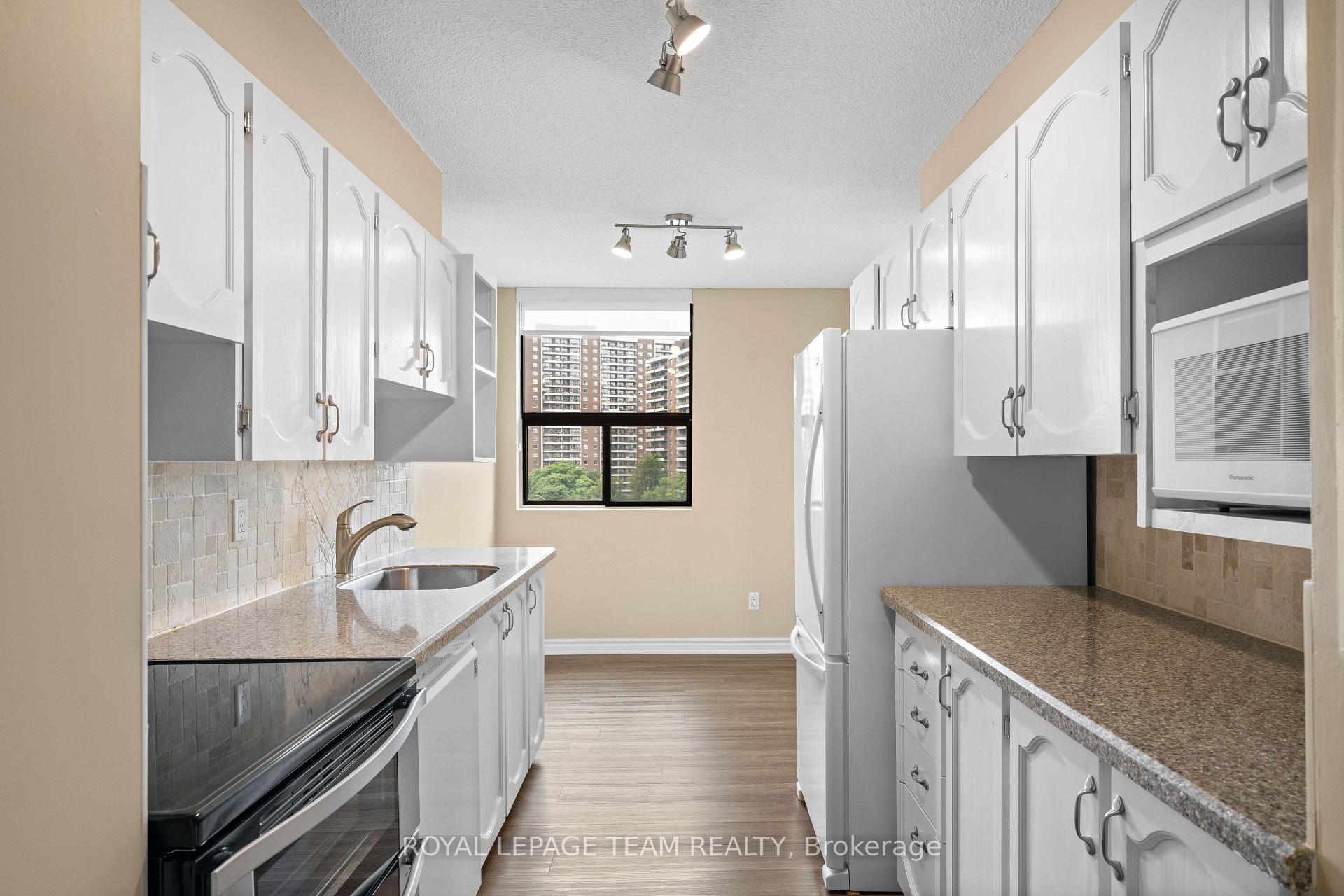 Photo 17 of Unit 804, 1190 Richmond Road, Ottawa, Woodroffe — HOMEH