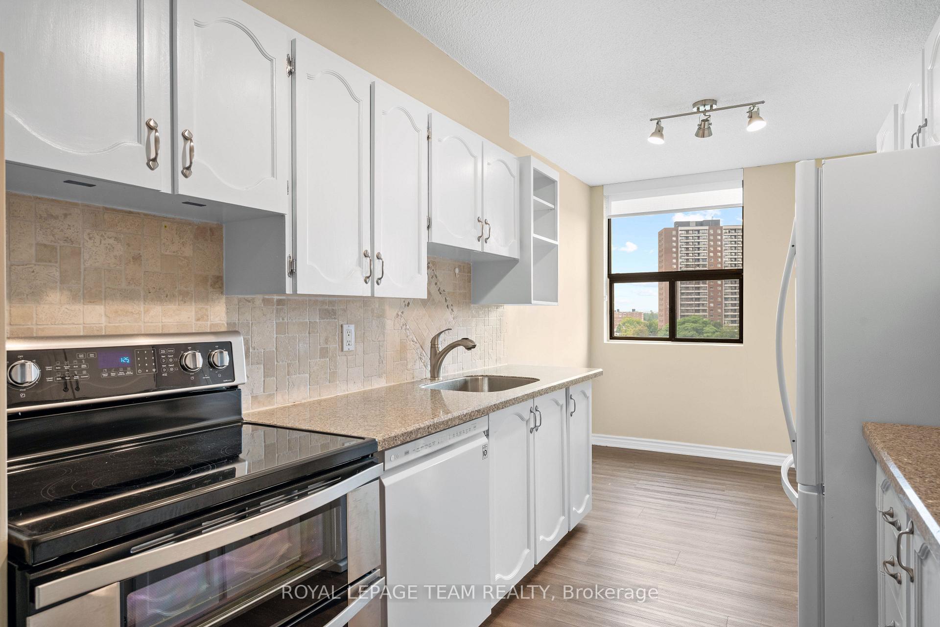 Photo 18 of Unit 804, 1190 Richmond Road, Ottawa, Woodroffe — HOMEH