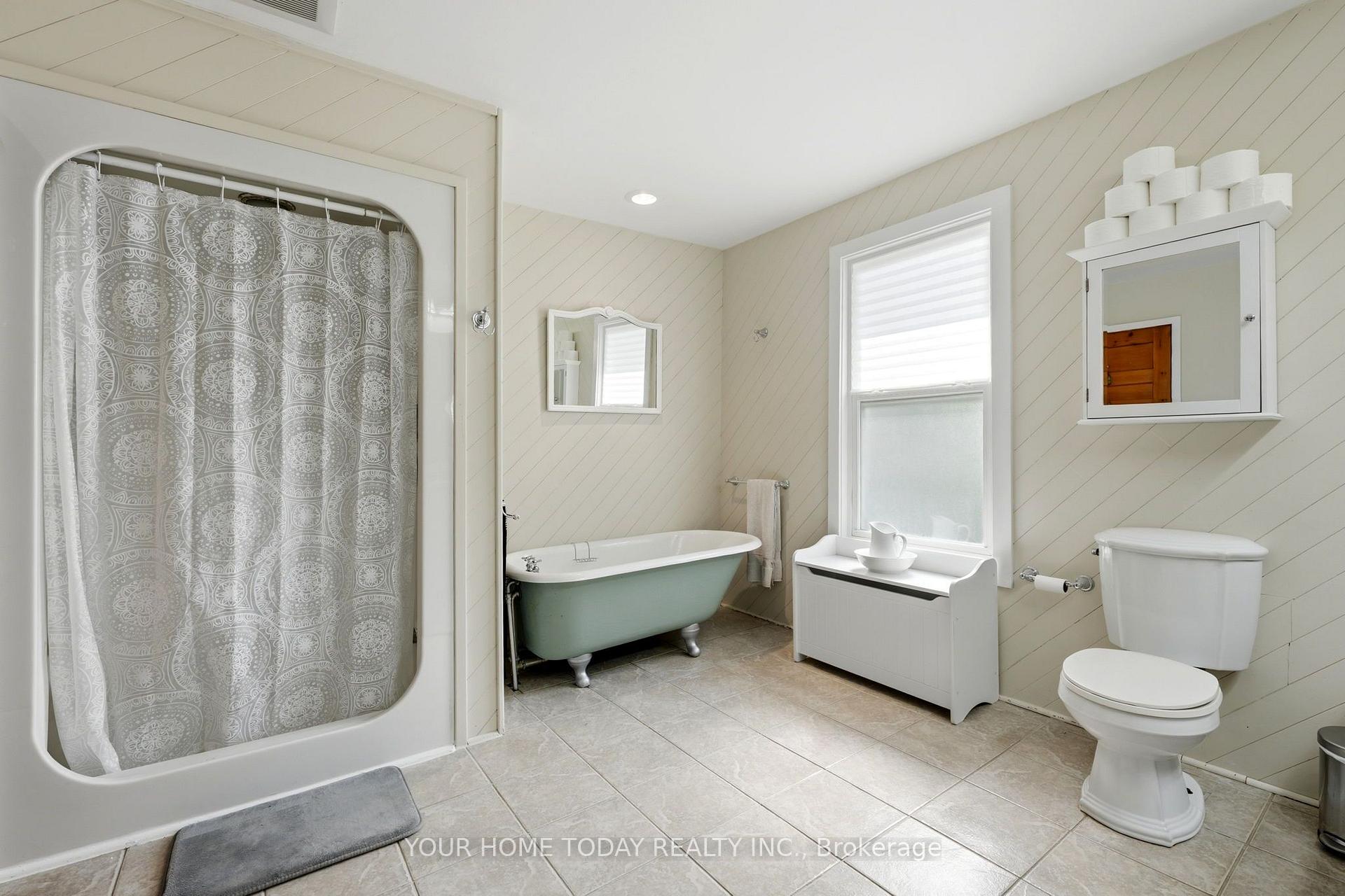 Photo 38 of 12 King Street, Halton Hills, Georgetown — HOMEH