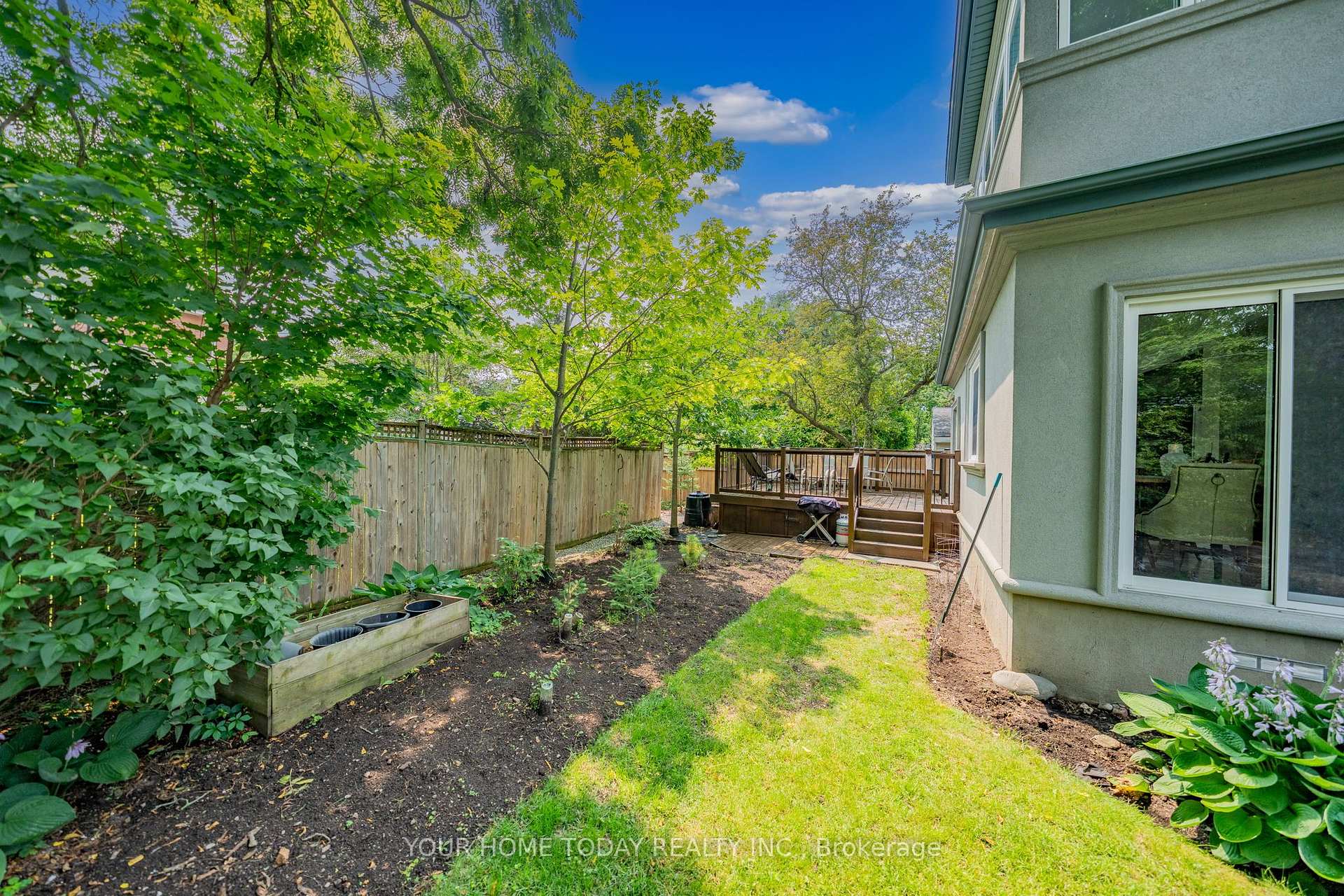 Photo 51 of 12 King Street, Halton Hills, Georgetown — HOMEH