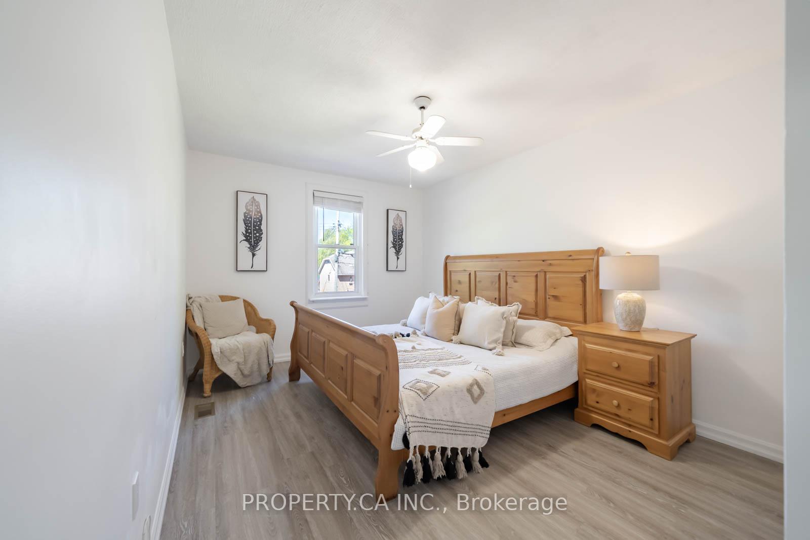 Photo 24 of 131 Cook's Bay Drive, Georgina, Keswick North — HOMEH