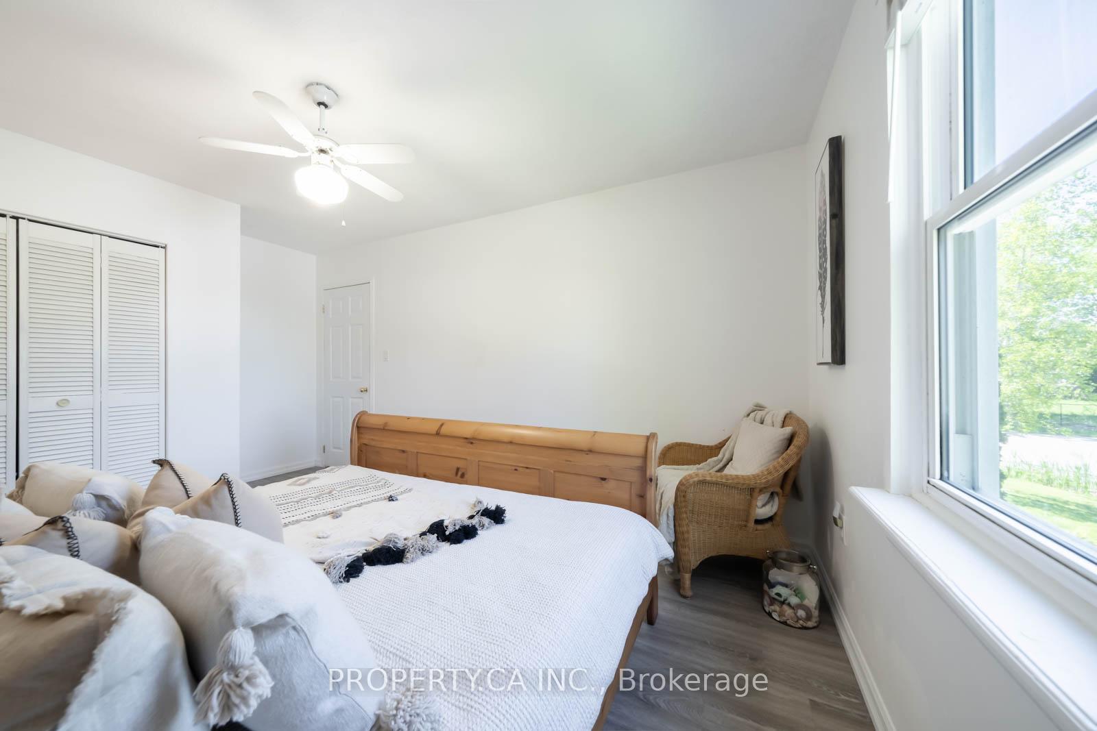 Photo 25 of 131 Cook's Bay Drive, Georgina, Keswick North — HOMEH
