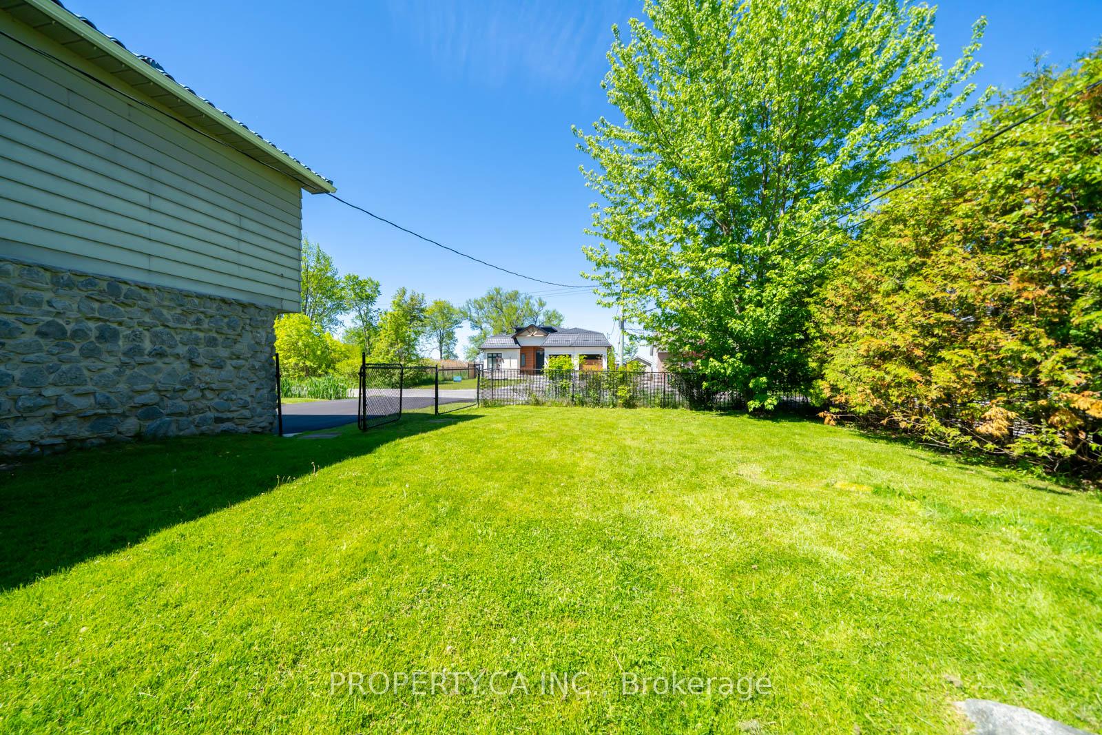 Photo 35 of 131 Cook's Bay Drive, Georgina, Keswick North — HOMEH