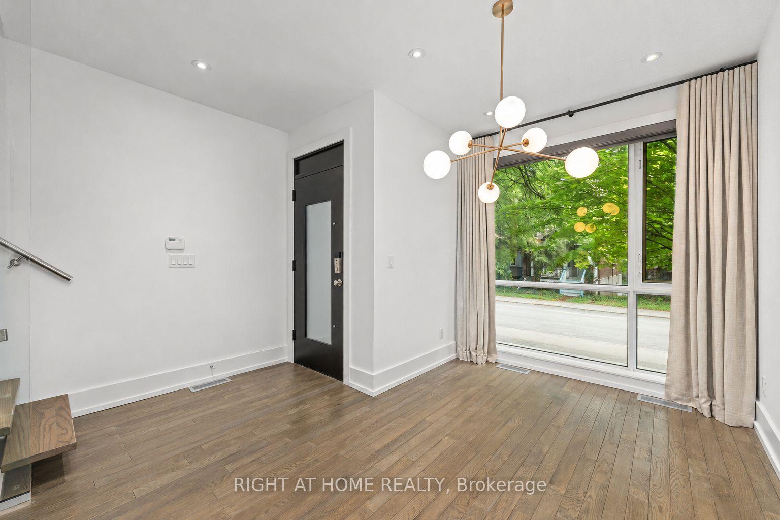 Photo 4 of Unit 11, 66 Havelock Street, Toronto, Dufferin Grove — HOMEH