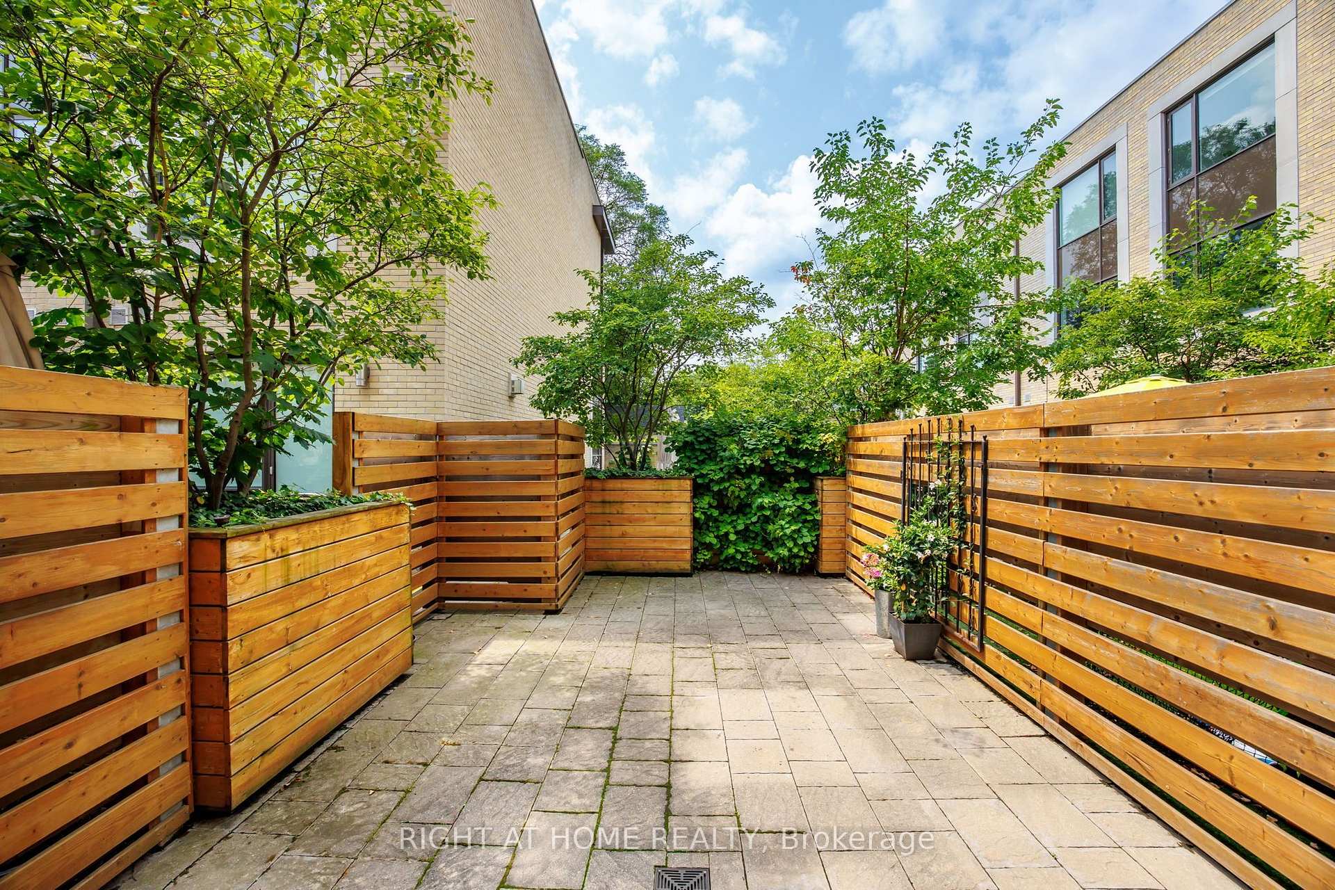 Photo 14 of Unit 11, 66 Havelock Street, Toronto, Dufferin Grove — HOMEH