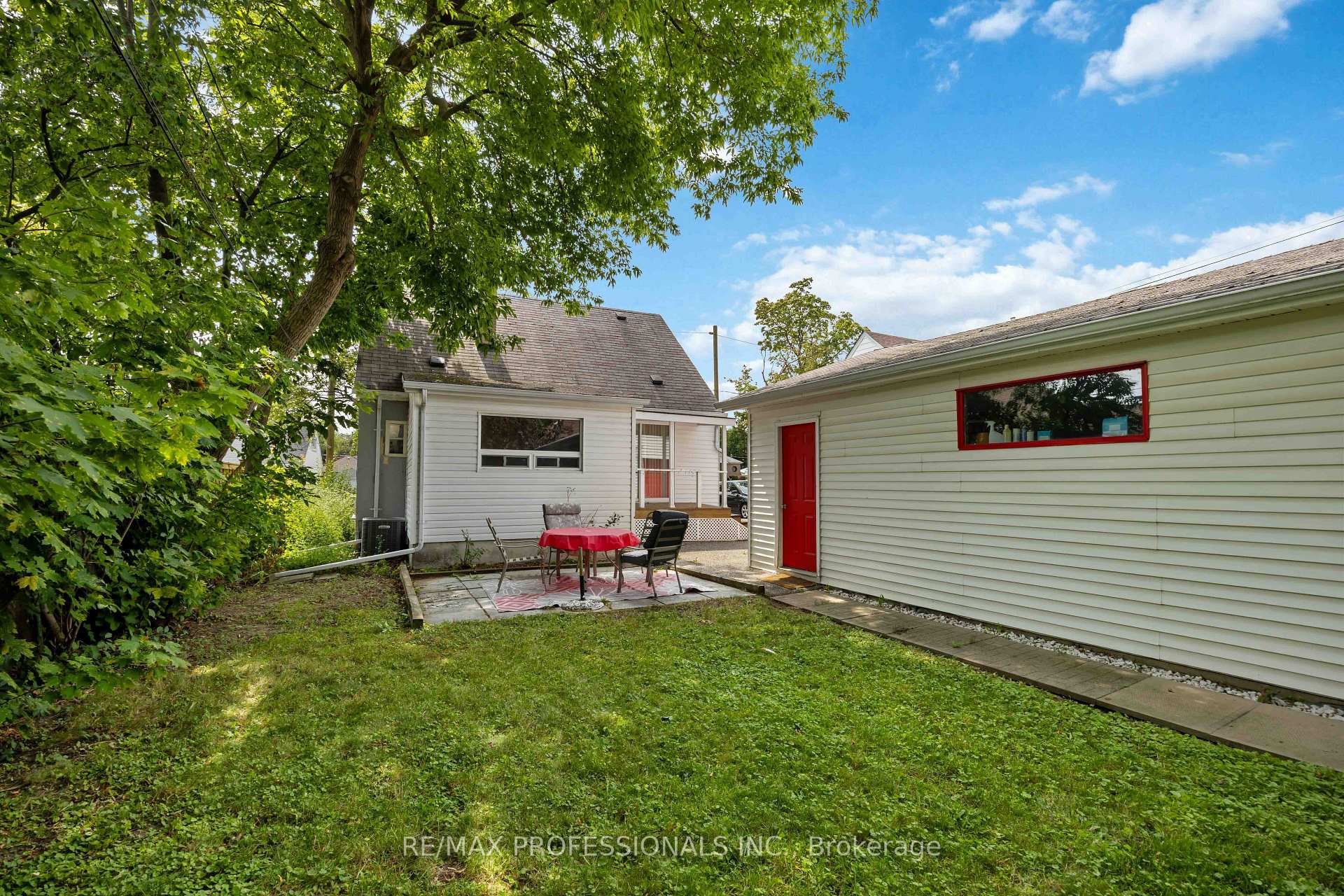 Photo 15 of 15 Huntsmoor Road, Etobicoke, Elms-Old Rexdale — HOMEH