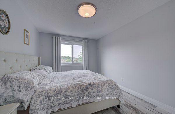 Photo 20 of 37 Wingfield Avenue, Stratford — HOMEH