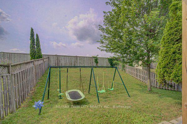 Photo 41 of 37 Wingfield Avenue, Stratford — HOMEH