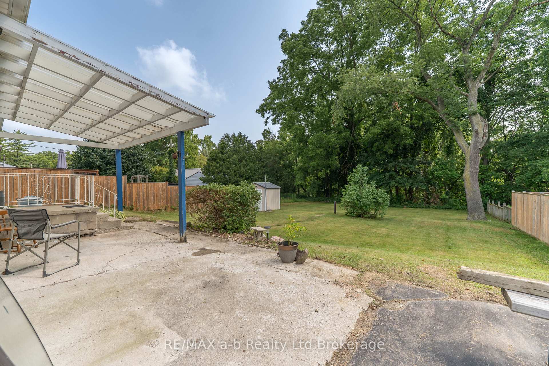 Photo 20 of 13 Parkside Drive, Tillsonburg — HOMEH