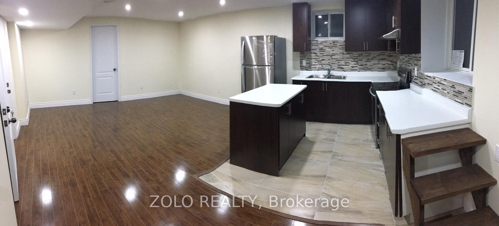 Photo 6 of 33 Hoxton Road, Brampton, Northwest Brampton — HOMEH