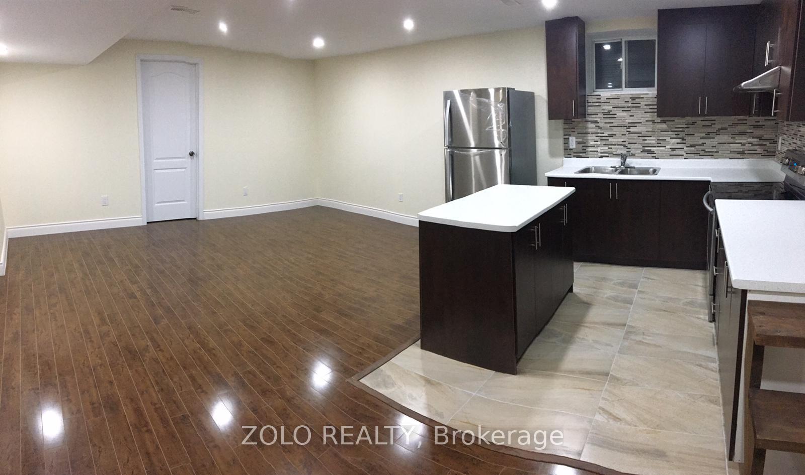 Photo 7 of 33 Hoxton Road, Brampton, Northwest Brampton — HOMEH
