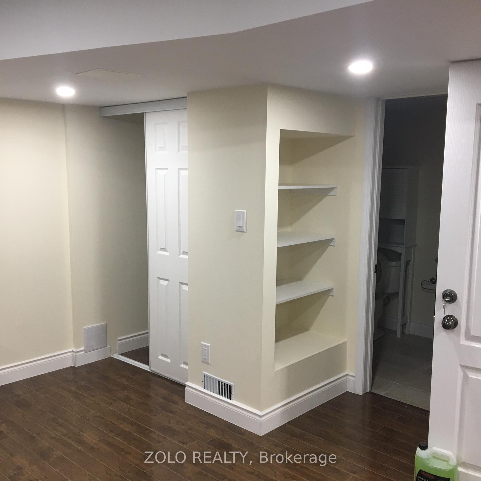 Photo 16 of 33 Hoxton Road, Brampton, Northwest Brampton — HOMEH