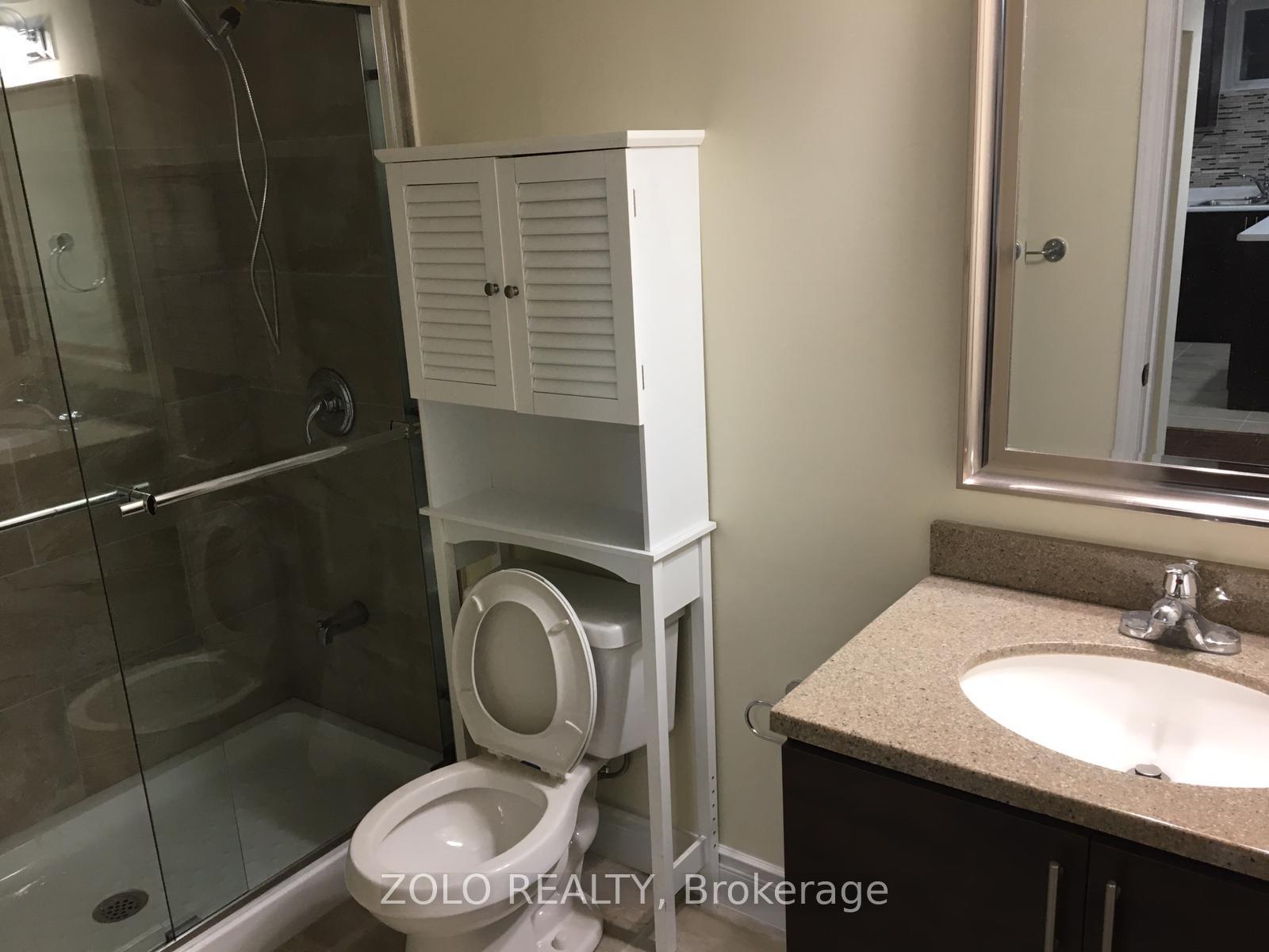 Photo 17 of 33 Hoxton Road, Brampton, Northwest Brampton — HOMEH