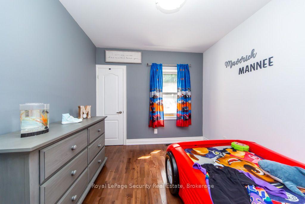Photo 8 of 569 McRoberts Avenue, Toronto, Caledonia-Fairbank — HOMEH