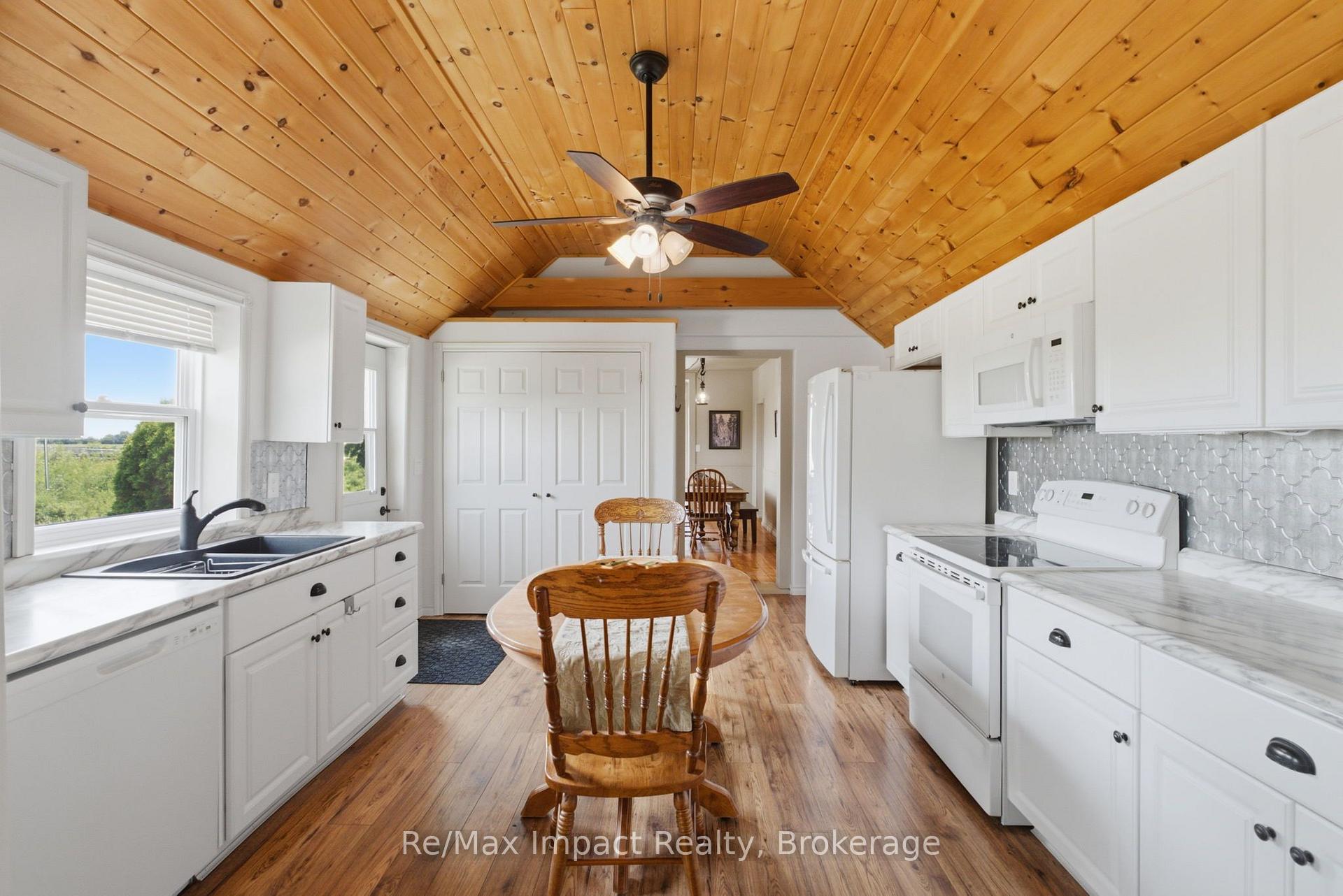 Photo 15 of 728 Larmer Line, Cavan Monaghan, Cavan Twp — HOMEH