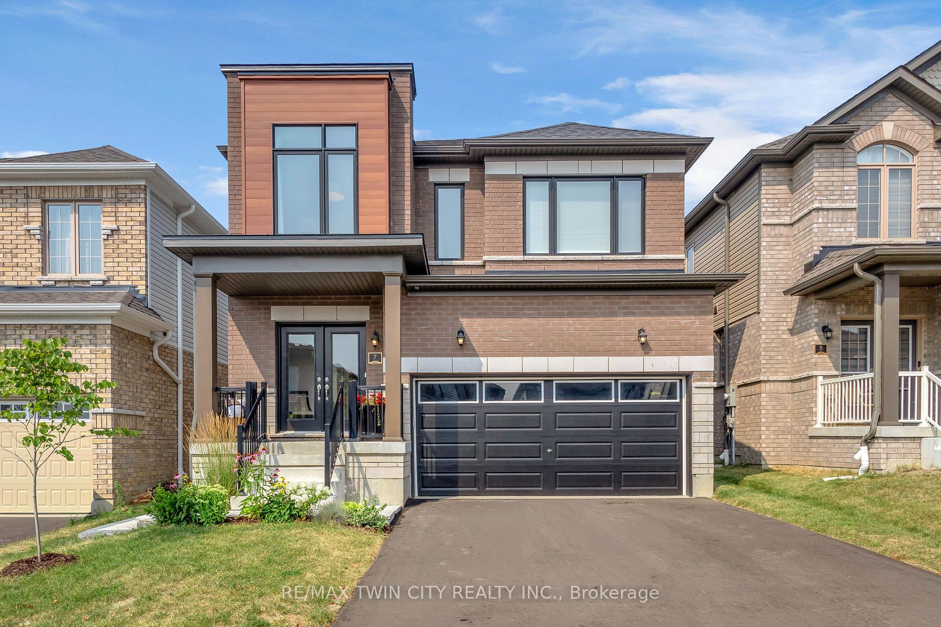 Photo 2 of 7 Mears Road, Brant, Paris — HOMEH