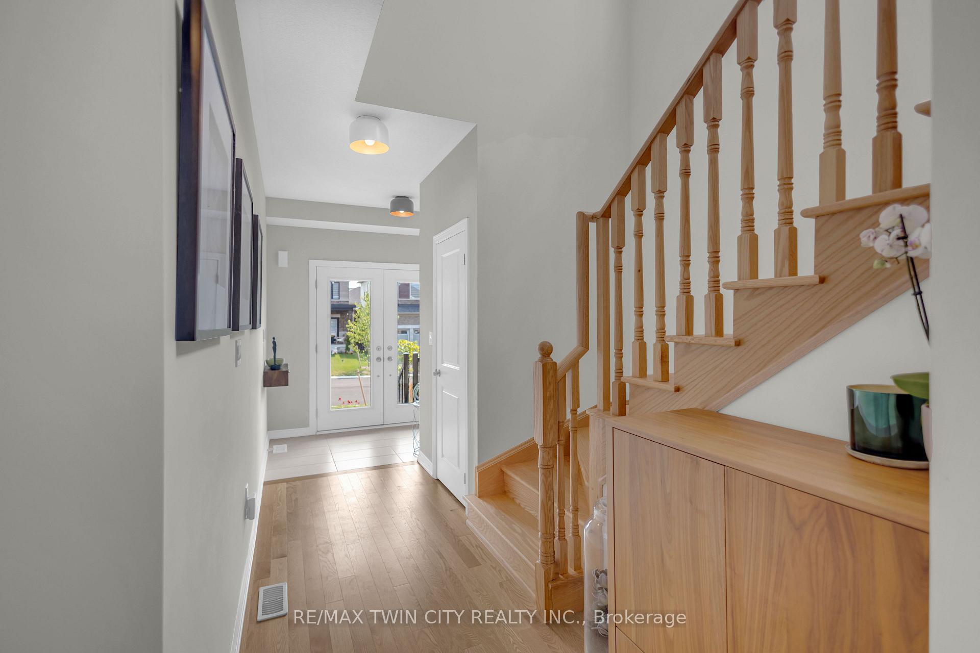 Photo 9 of 7 Mears Road, Brant, Paris — HOMEH