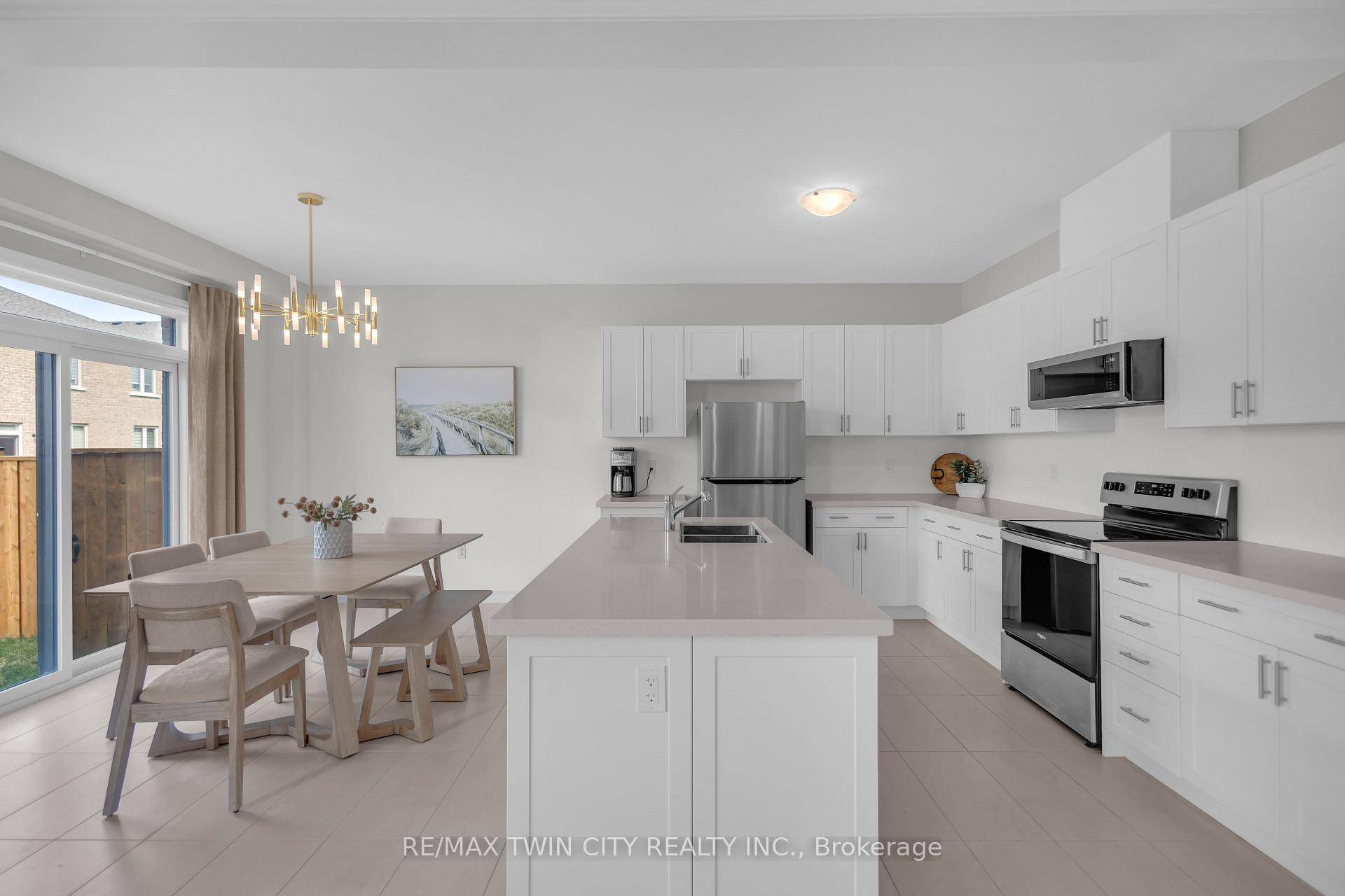 Photo 16 of 7 Mears Road, Brant, Paris — HOMEH