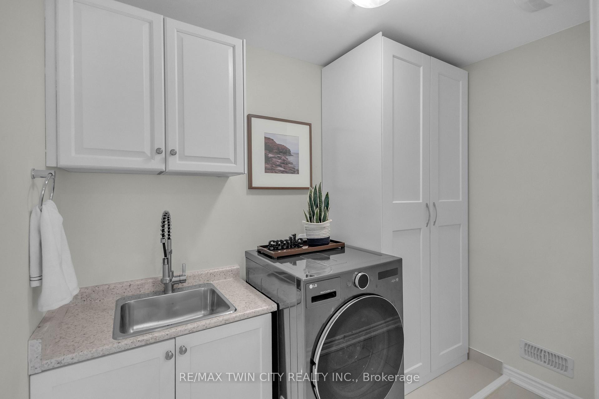 Photo 33 of 7 Mears Road, Brant, Paris — HOMEH
