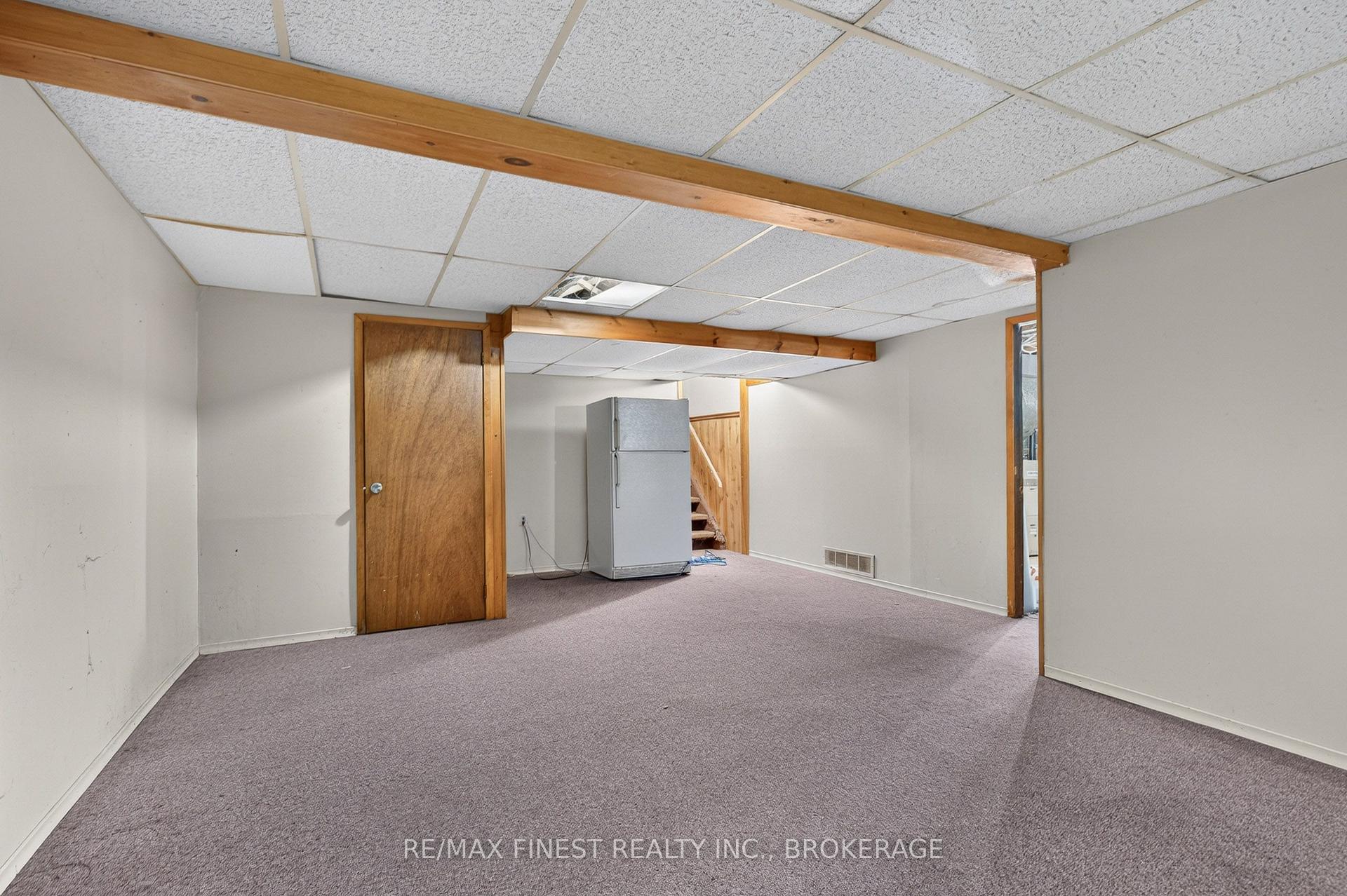 Photo 42 of 881 Ludgate Crescent, Kingston, South of Taylor-Kidd Blvd — HOMEH